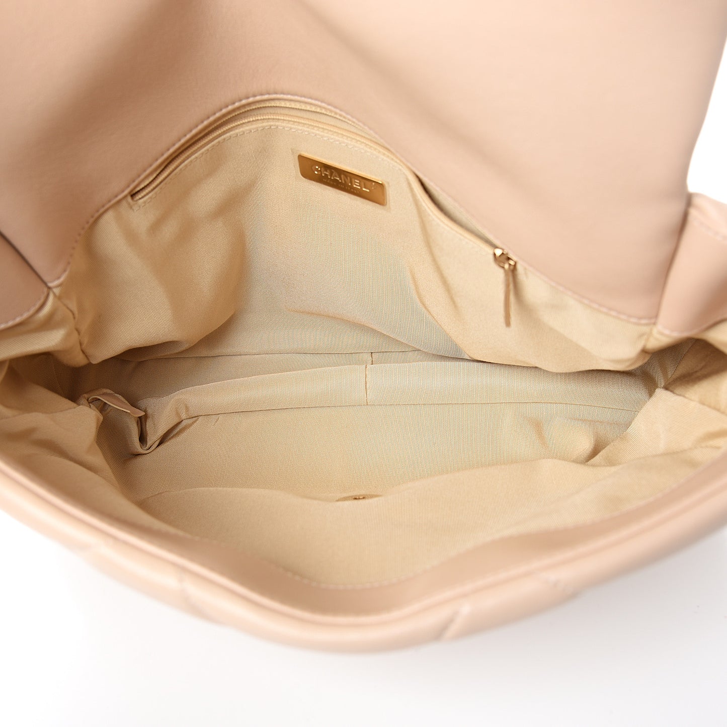 Lambskin Quilted Maxi 19 Flap Light Beige