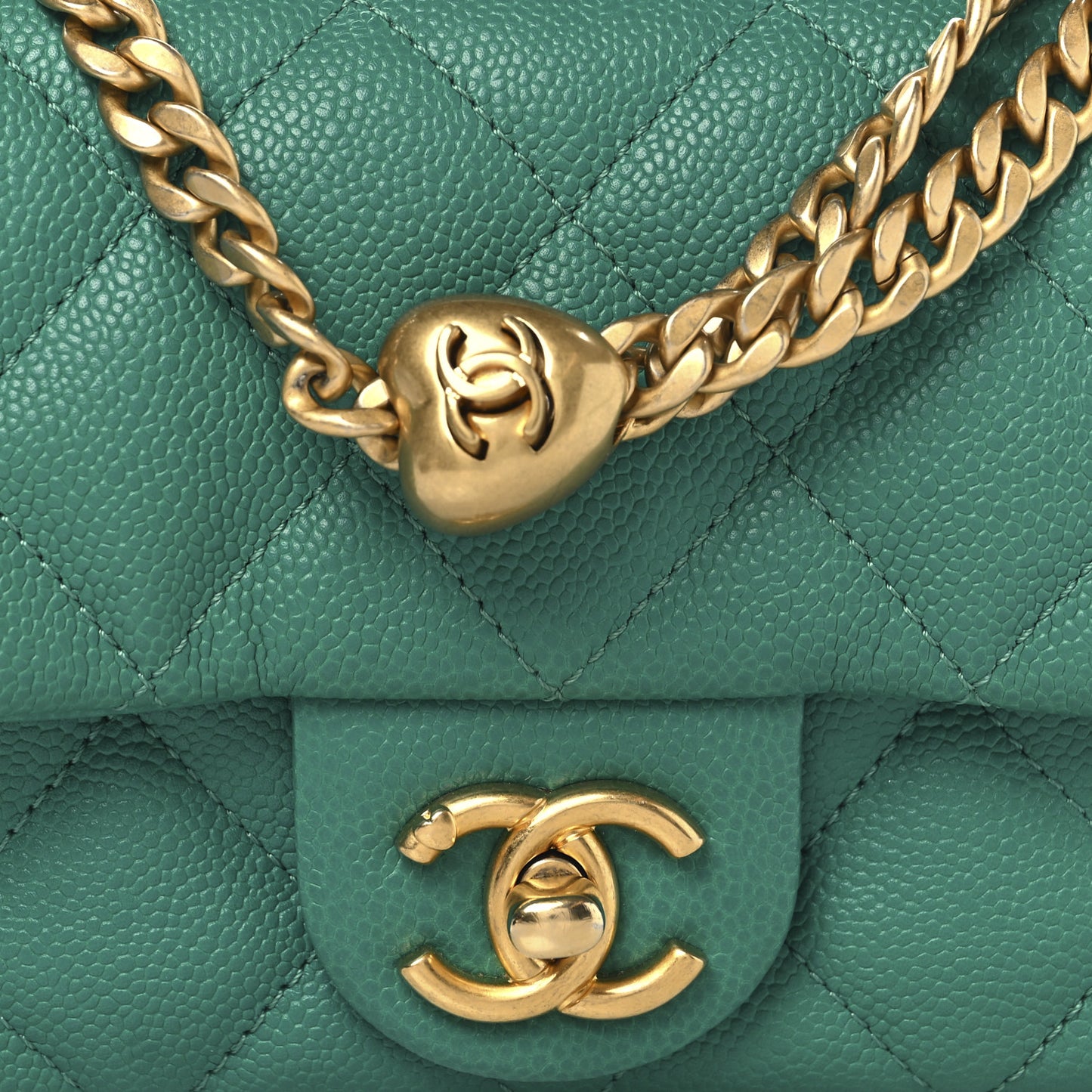 Caviar Quilted Sweetheart Mini Rectangular Flap Green