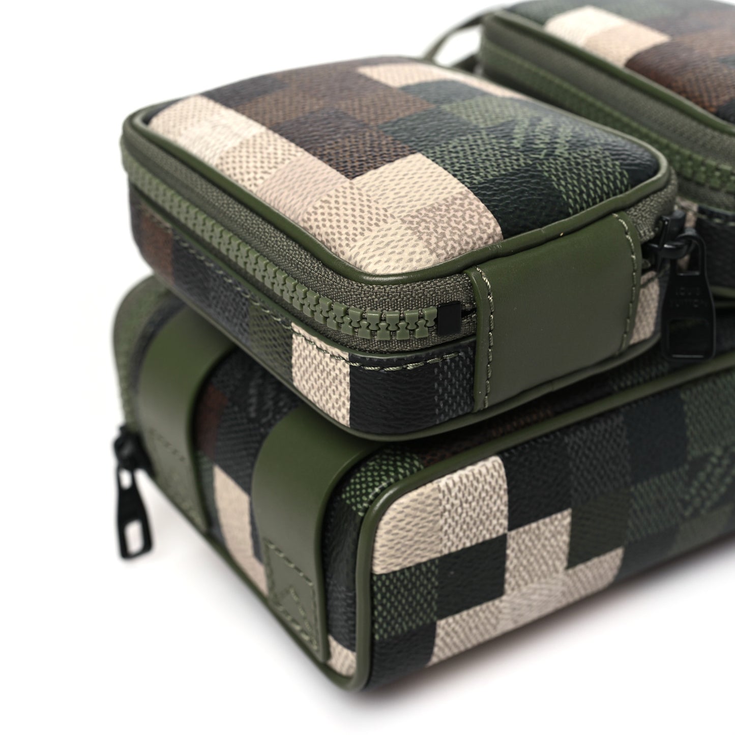 Damoflage LV Trail Wearable Wallet Green