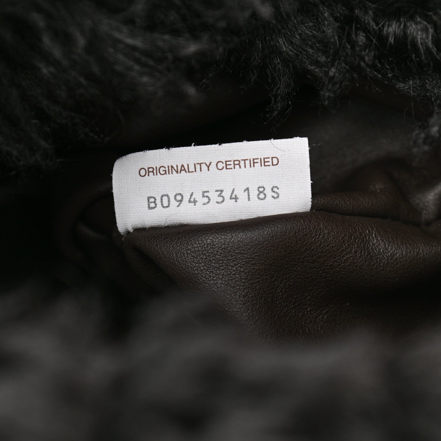 Bottega Veneta Shearling Lambskin The Pouch Chain Black 7 of 10