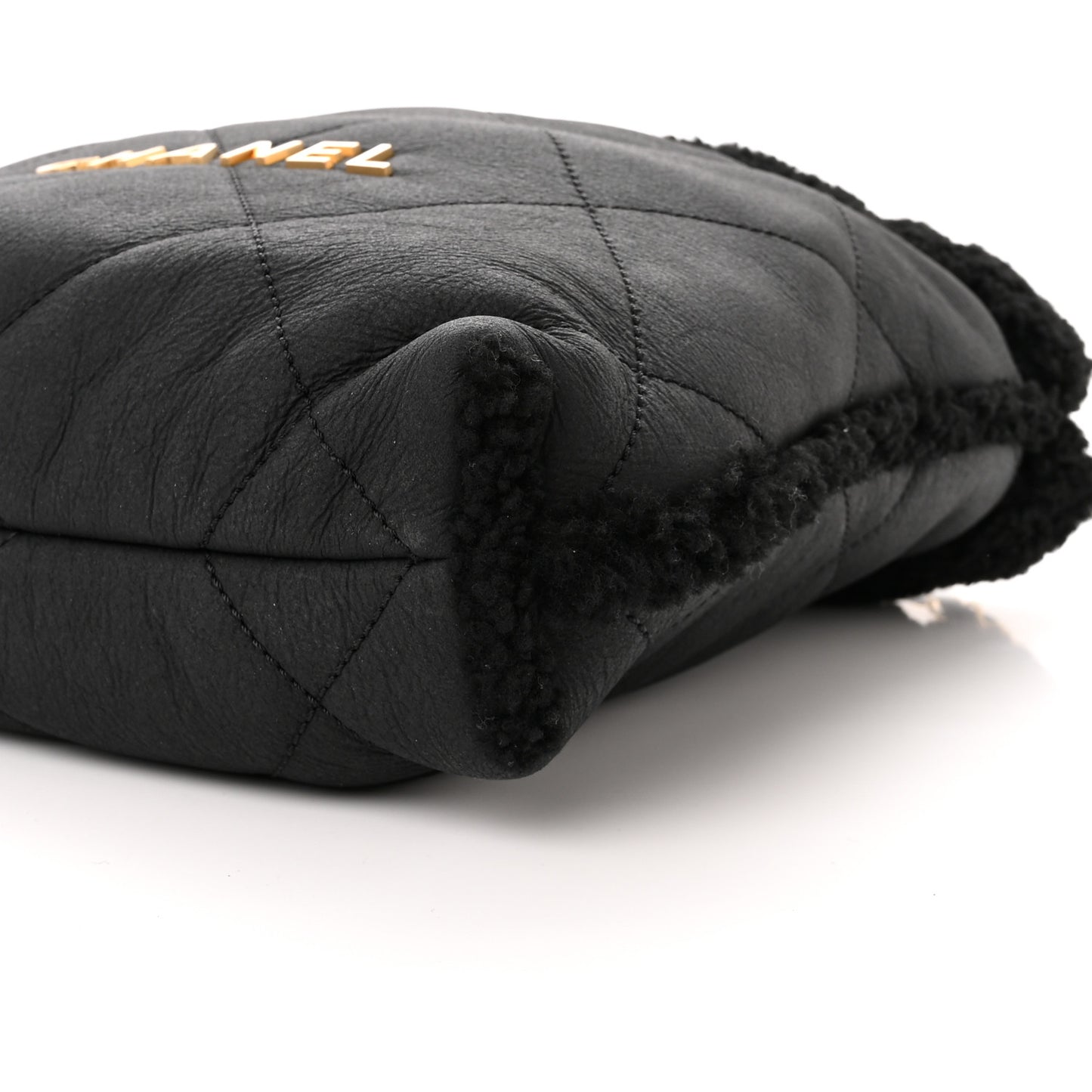 Shearling Aged Lambskin Quilted Small Chanel 22 Black