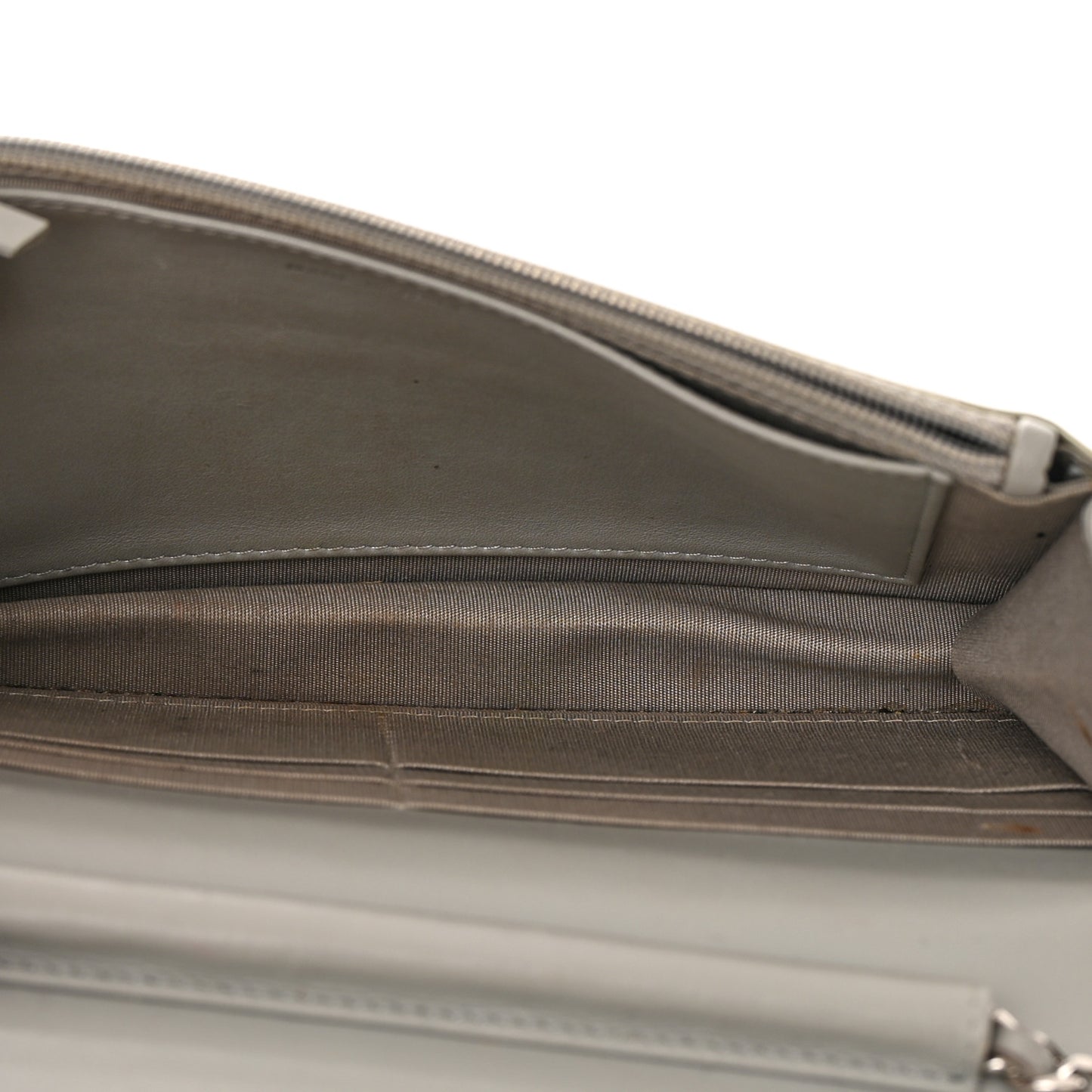 Patent Quilted Brilliant Wallet On Chain WOC Silver