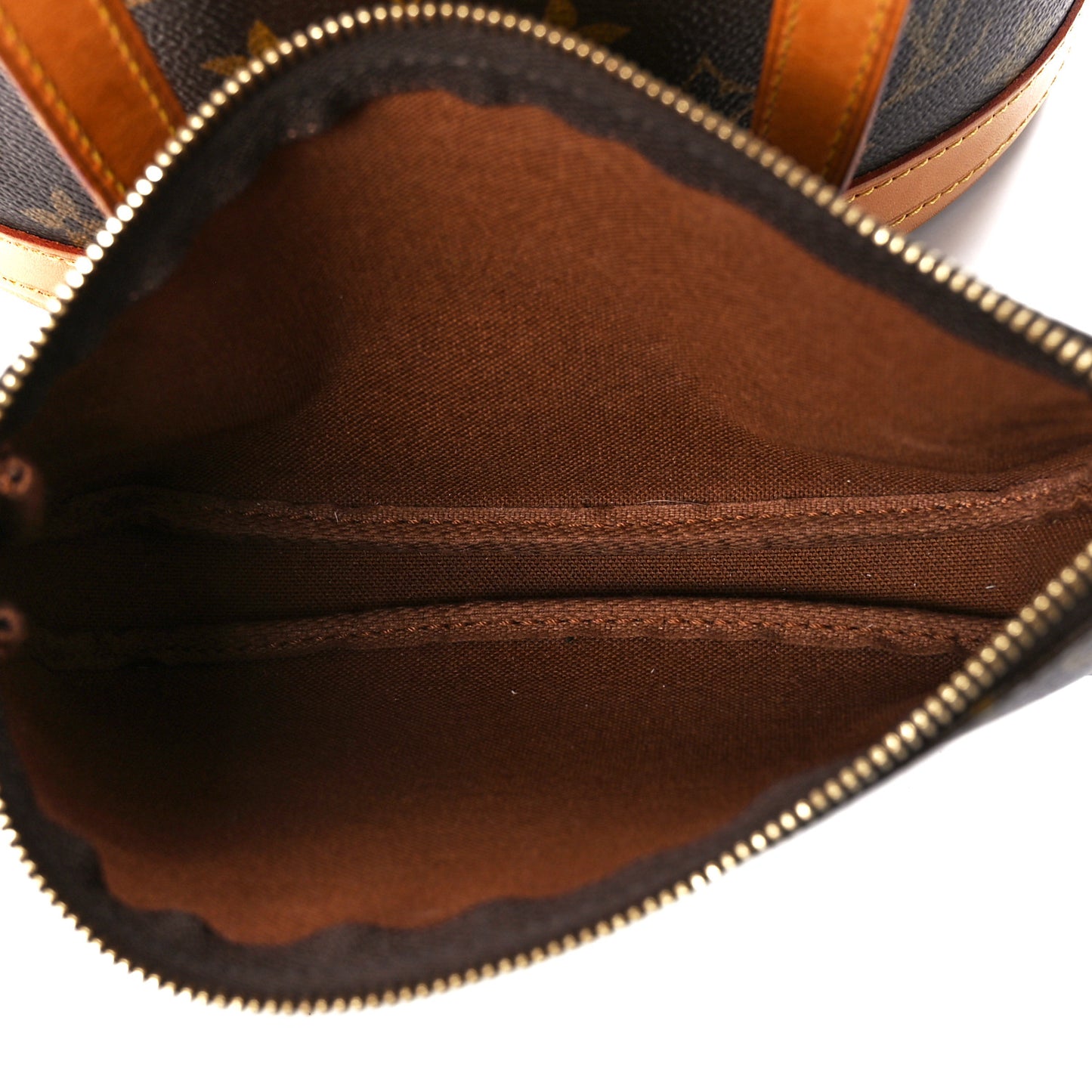 Monogram Petit Bucket 23