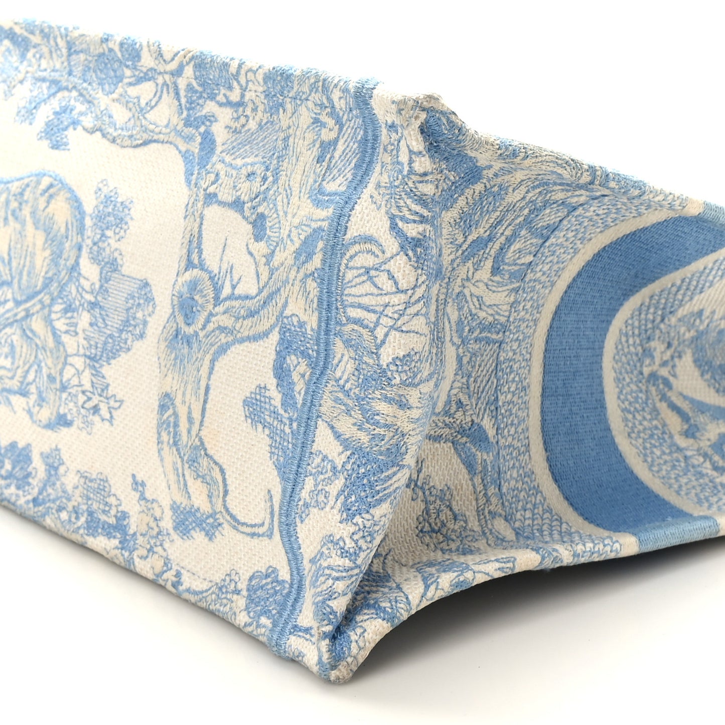 Canvas Embroidered Medium Dioriviera Toile De Jouy Book Tote Light Blue