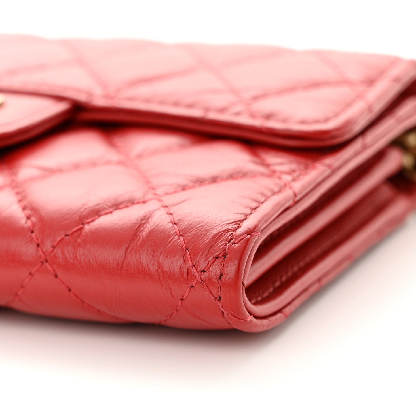 Aged Calfskin Quilted 2.55 Reissue Wallet On Chain WOC Red
