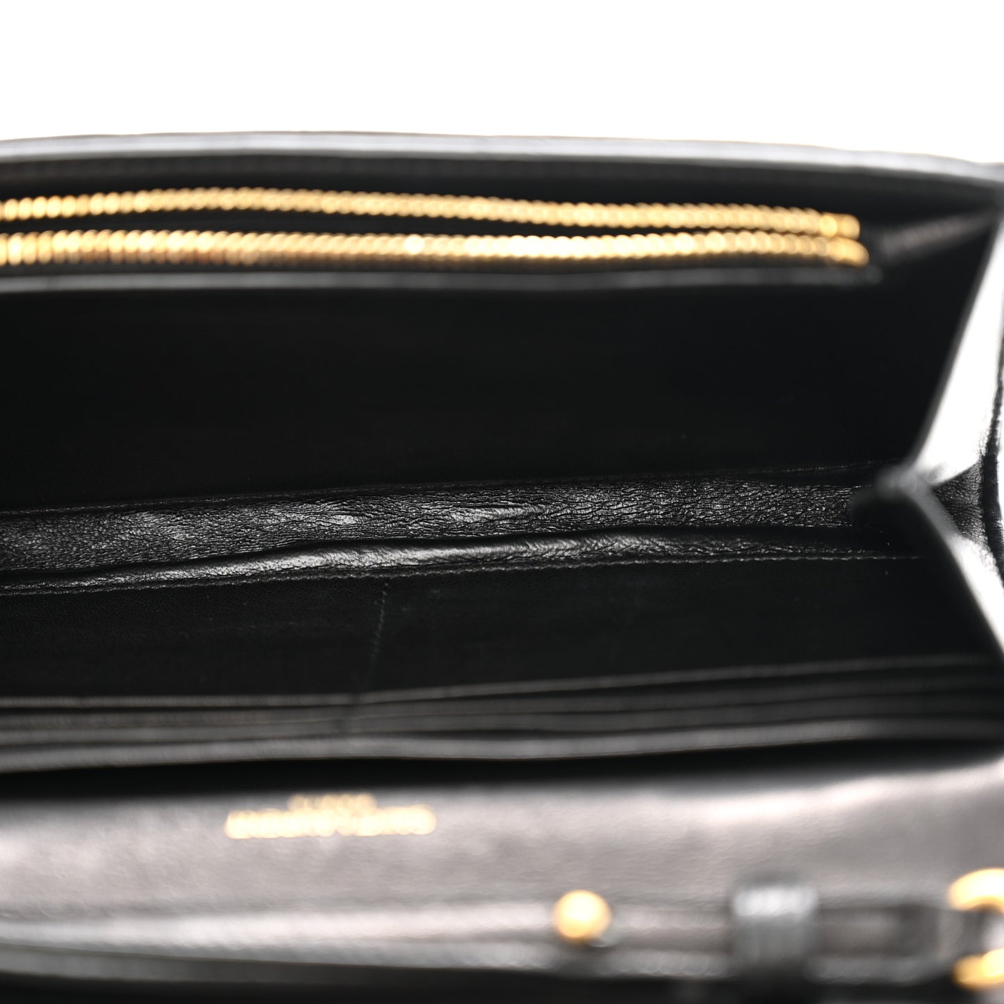 Lambskin Carre Quilted Le Maillon Wallet On Chain Black