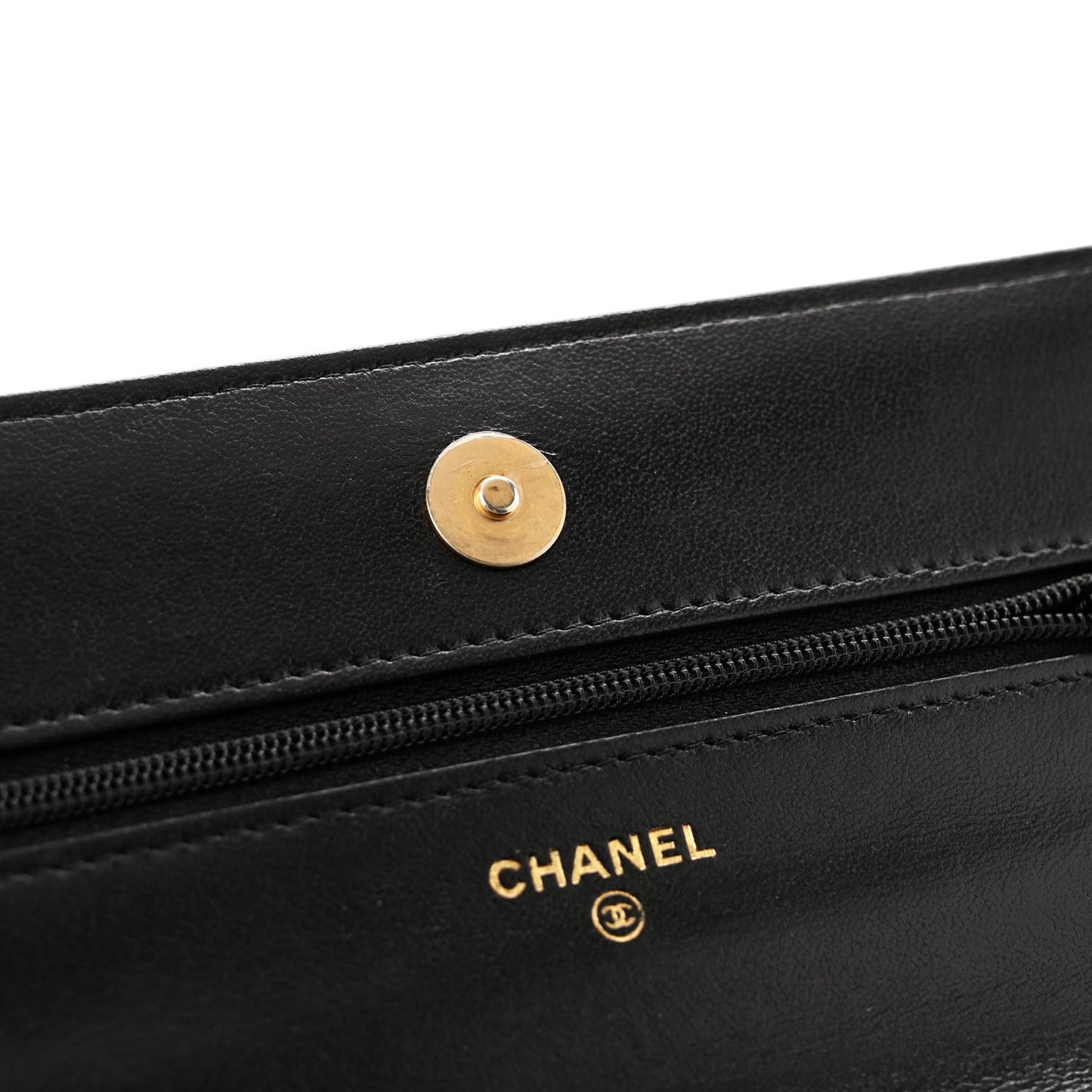 Lambskin Quilted Chanel 19 Wallet On Chain WOC Black
