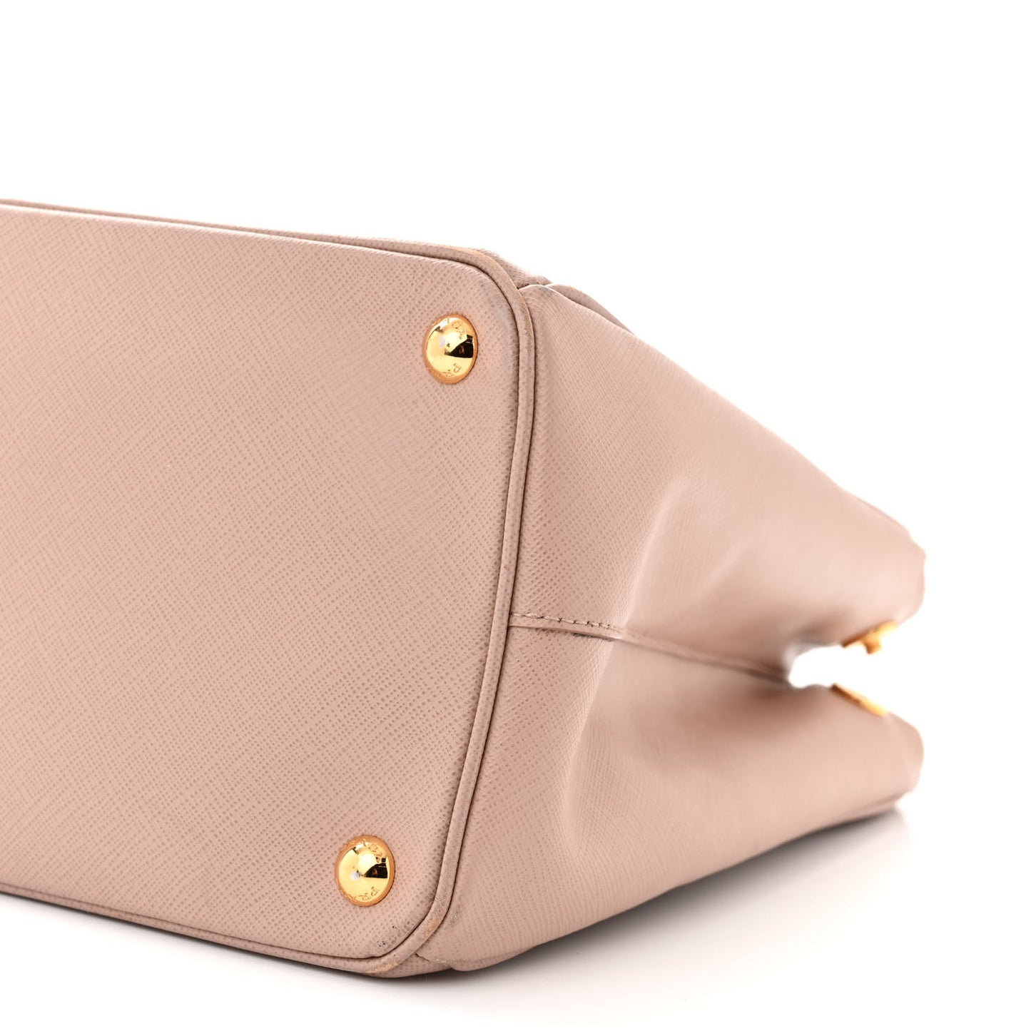 Saffiano Medium Galleria Double Zip Tote Cammeo