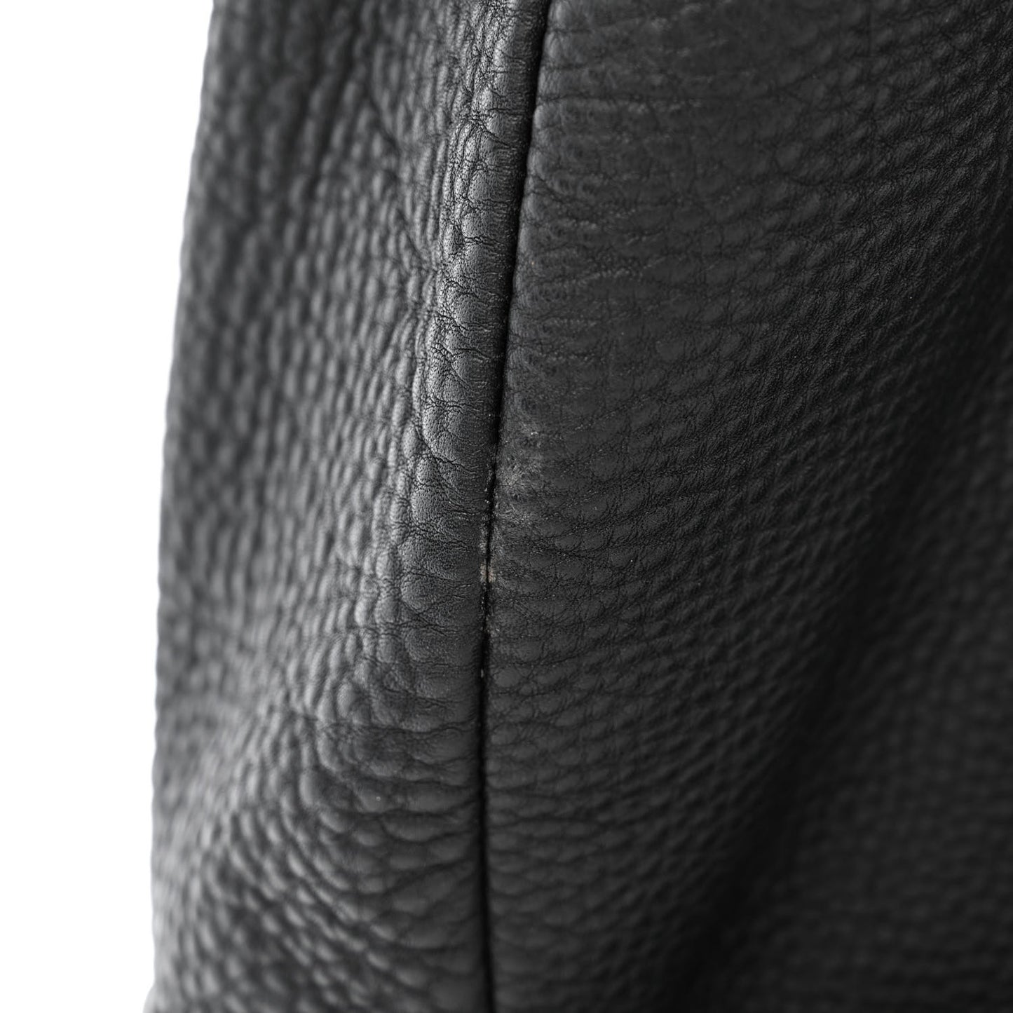 Vitello Daino Hobo Black