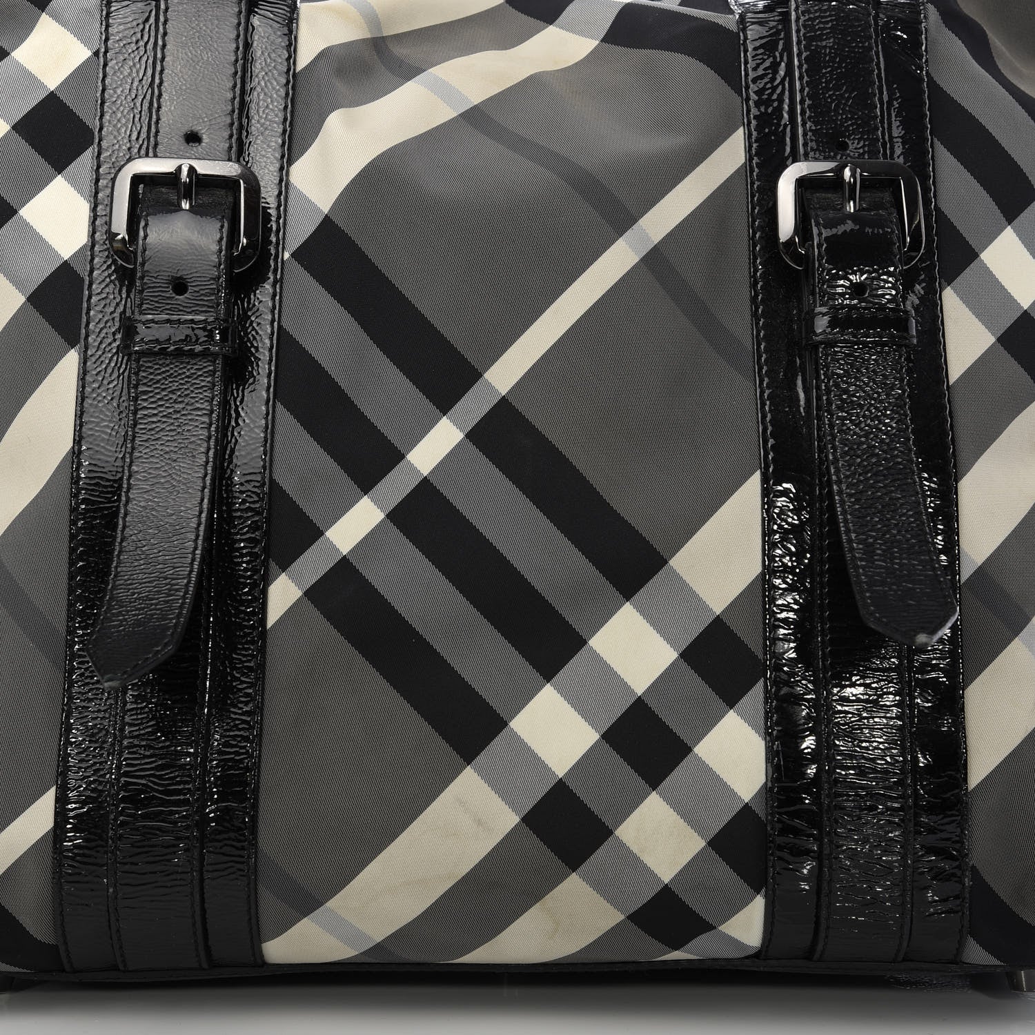 Burberry Nylon Beat Check Lowry Black 11 of 12