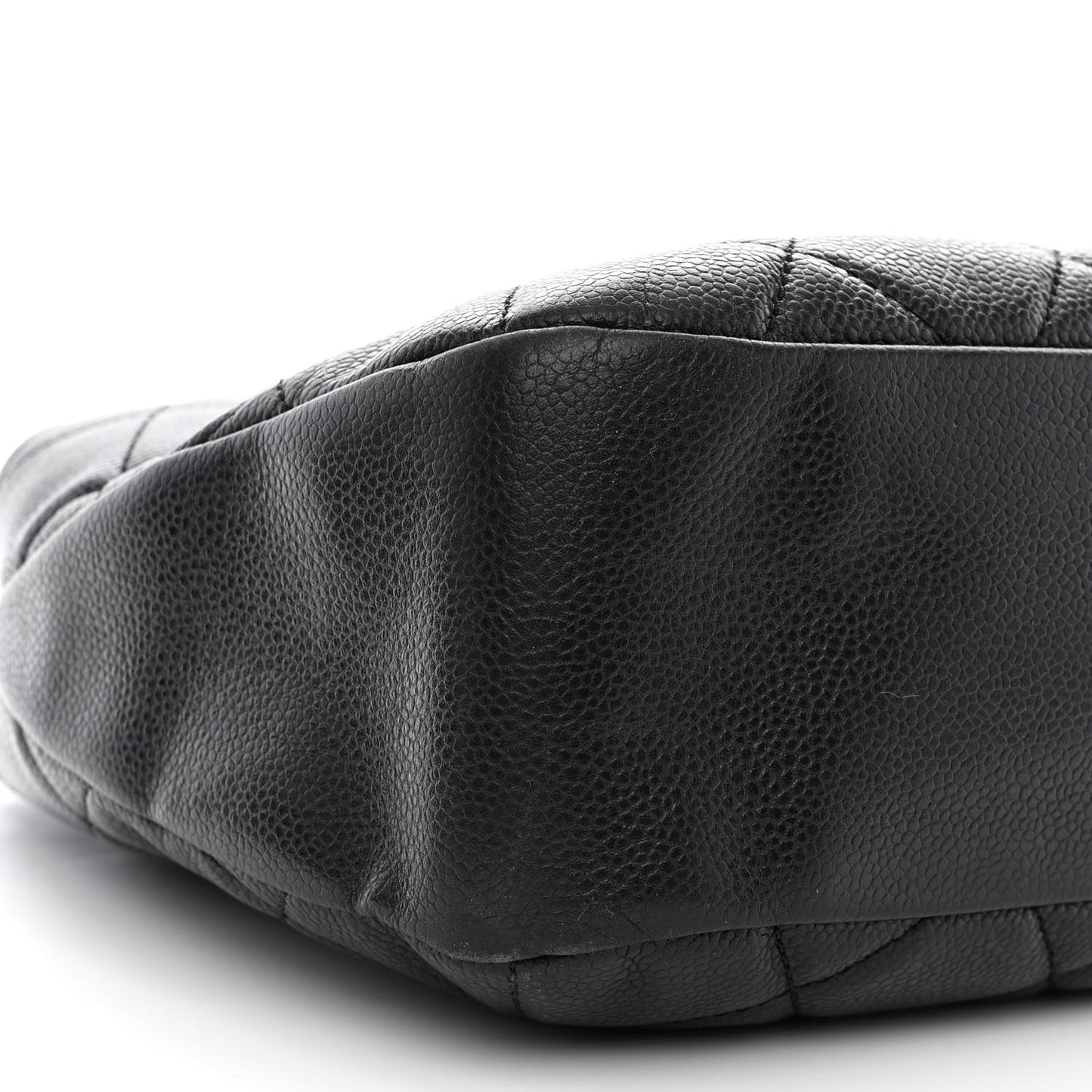 Caviar Quilted CC Timeless Soft Tote Black