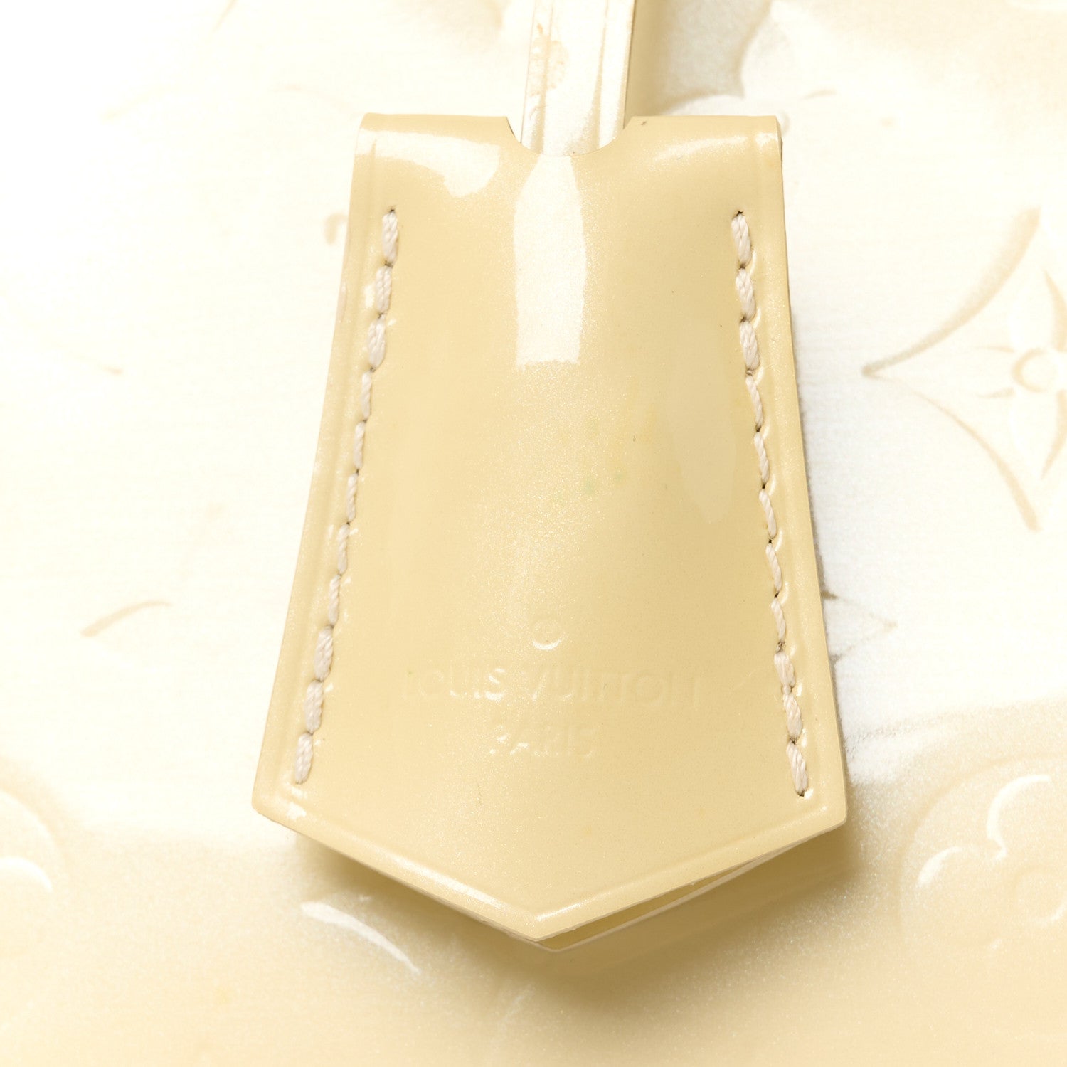 Louis Vuitton Vernis Alma PM Blanc Corail 8 of 13