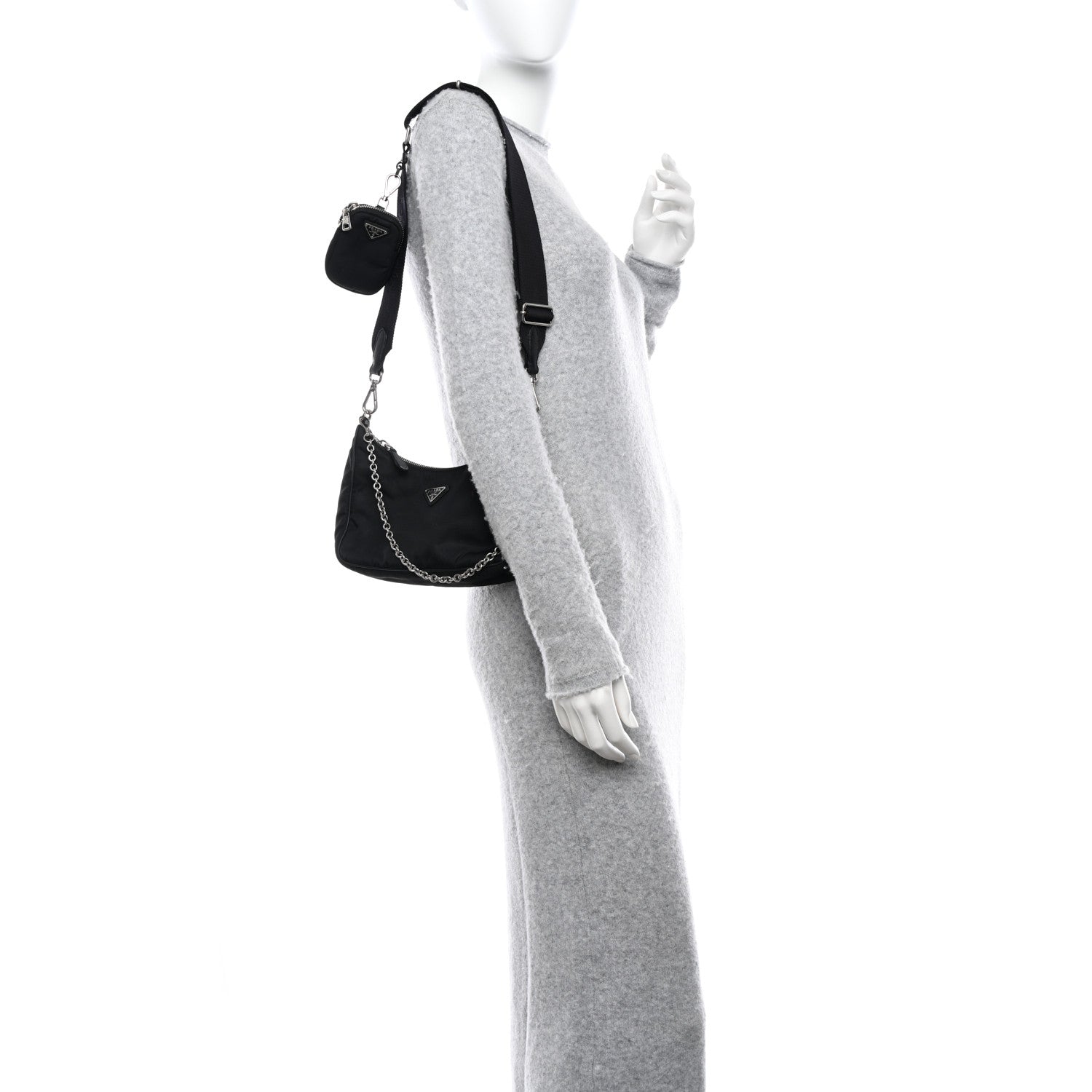 Prada Nylon Re-Edition 2005 Shoulder Bag Black 2 of 10