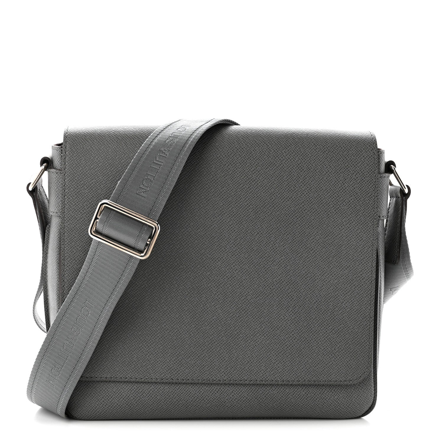 Louis Vuitton Taiga Roman PM Messenger Glacier 1925415 – FASHIONPHILE