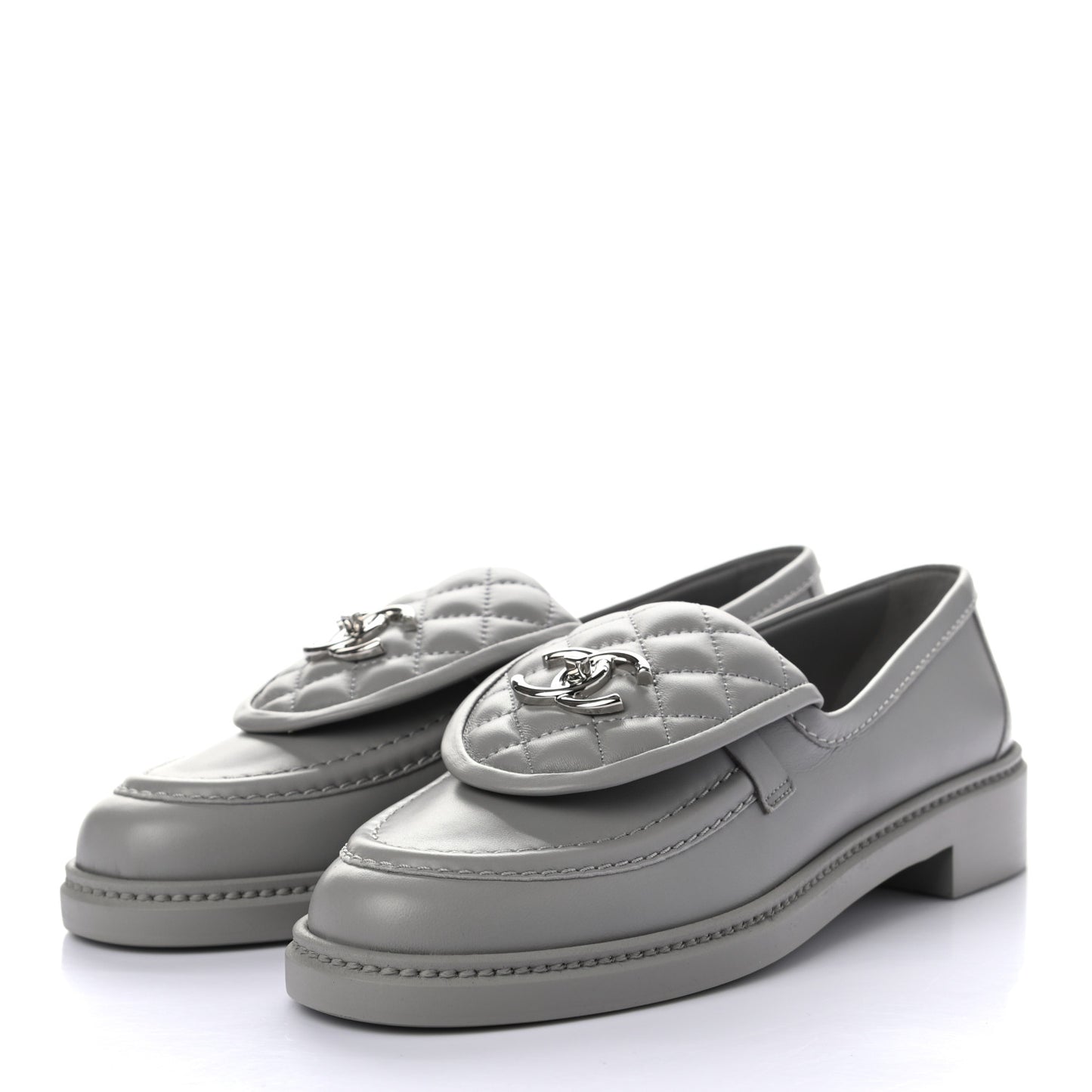Lambskin Quilted CC Turnlock Moccasins 38.5 Grey