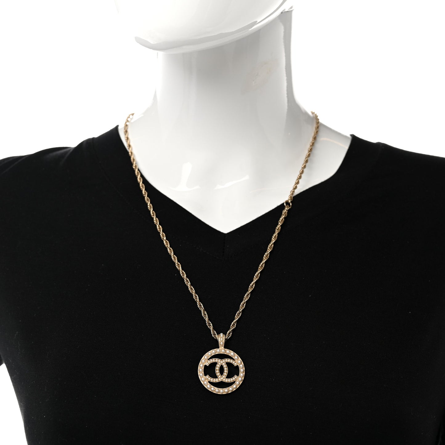 Pearl CC Medallion Necklace Gold