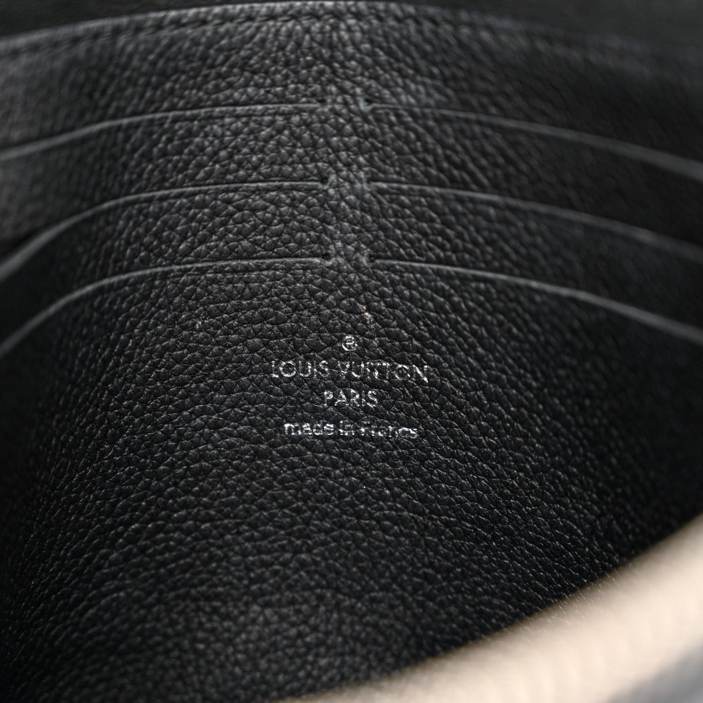 Soft Calfskin My Lockme Pochette Black