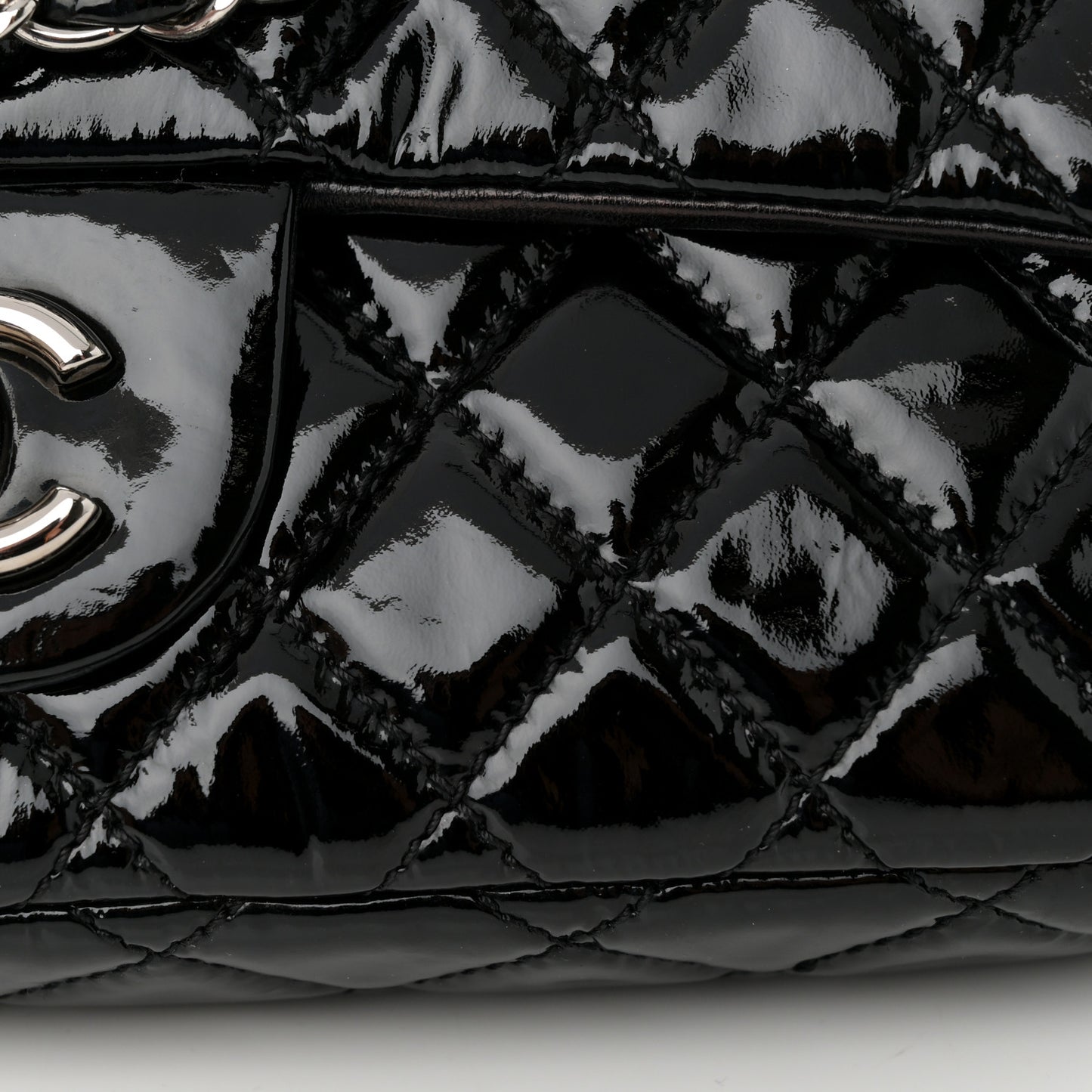 Patent Quilted Medium Single Flap Black
