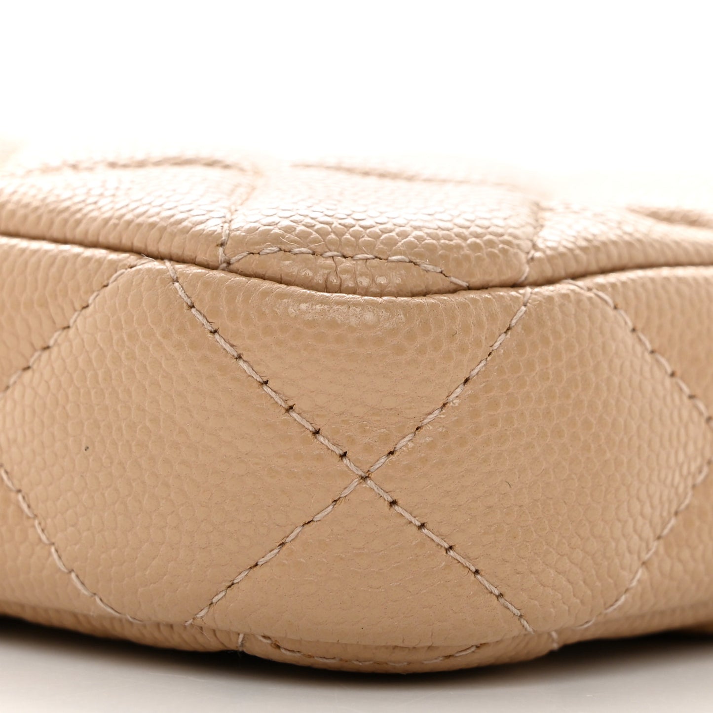 Iridescent Caviar Quilted Small Clutch With Chain Beige