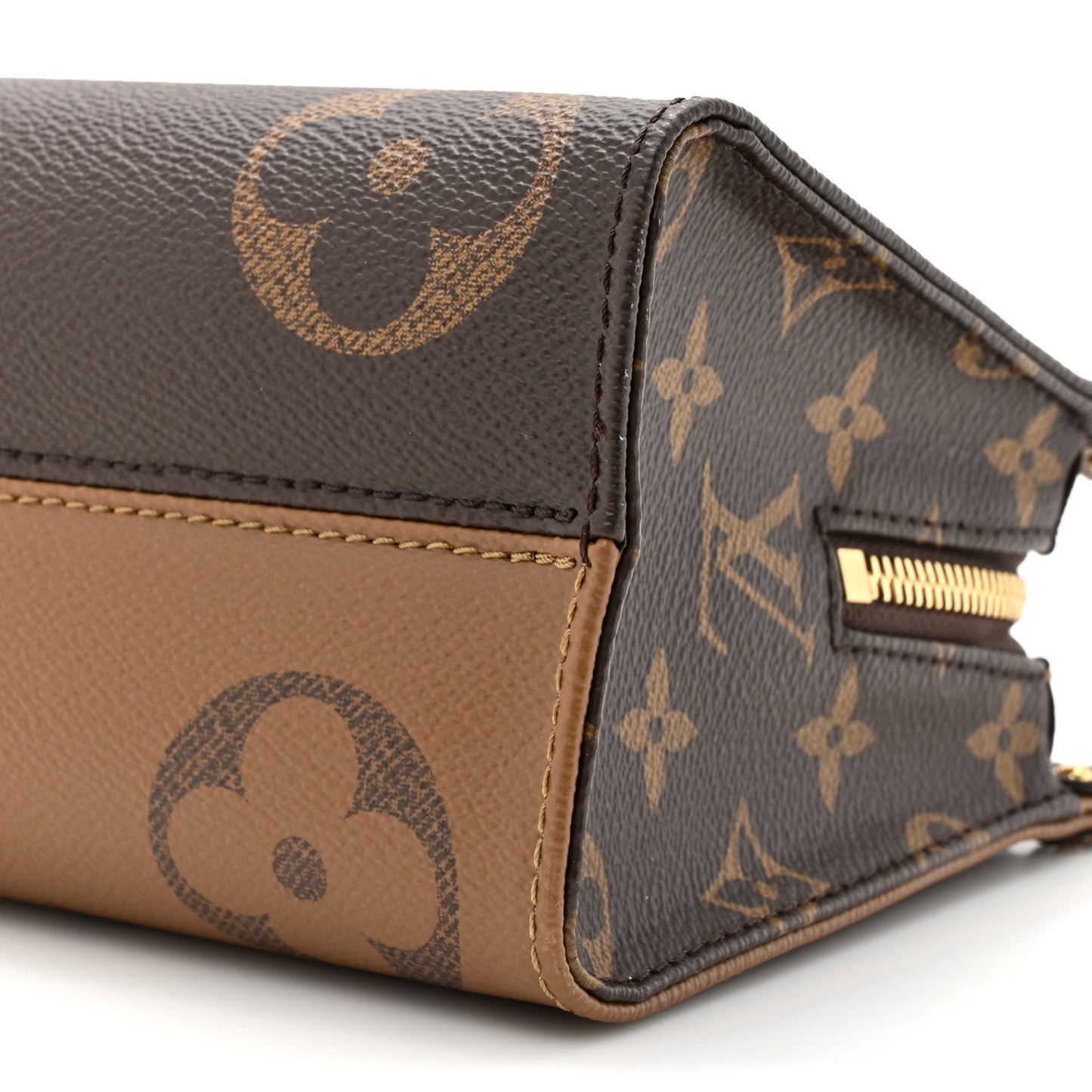Reverse Monogram Giant OnTheGo East West