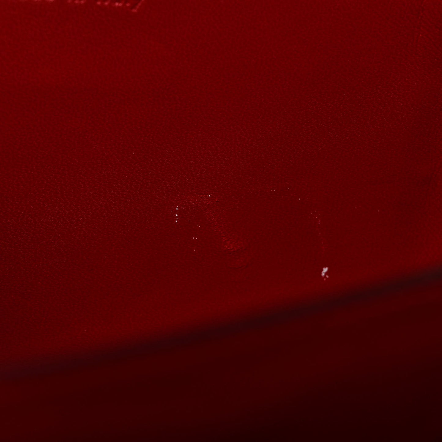 Goatskin Medium Classic Box Flap Bag Carmin