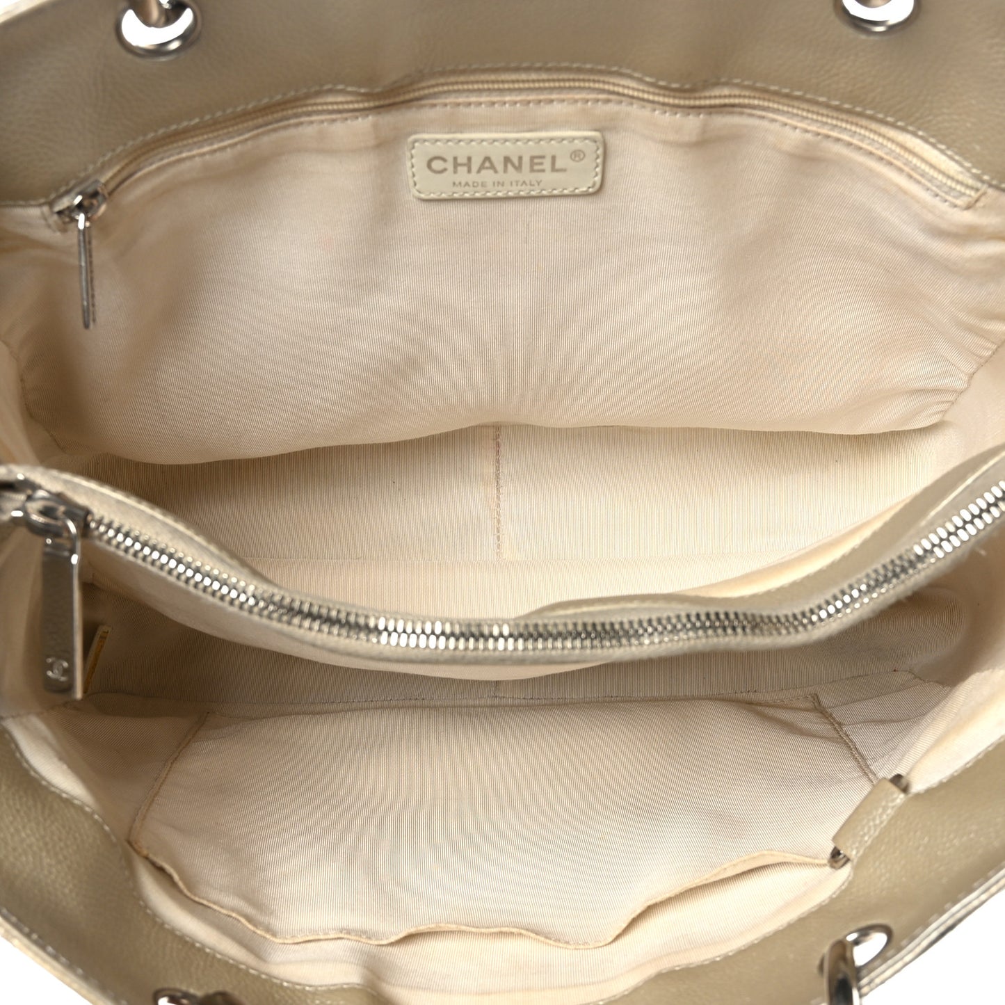 Metallic Caviar Quilted Grand Shopping Tote GST Pearl