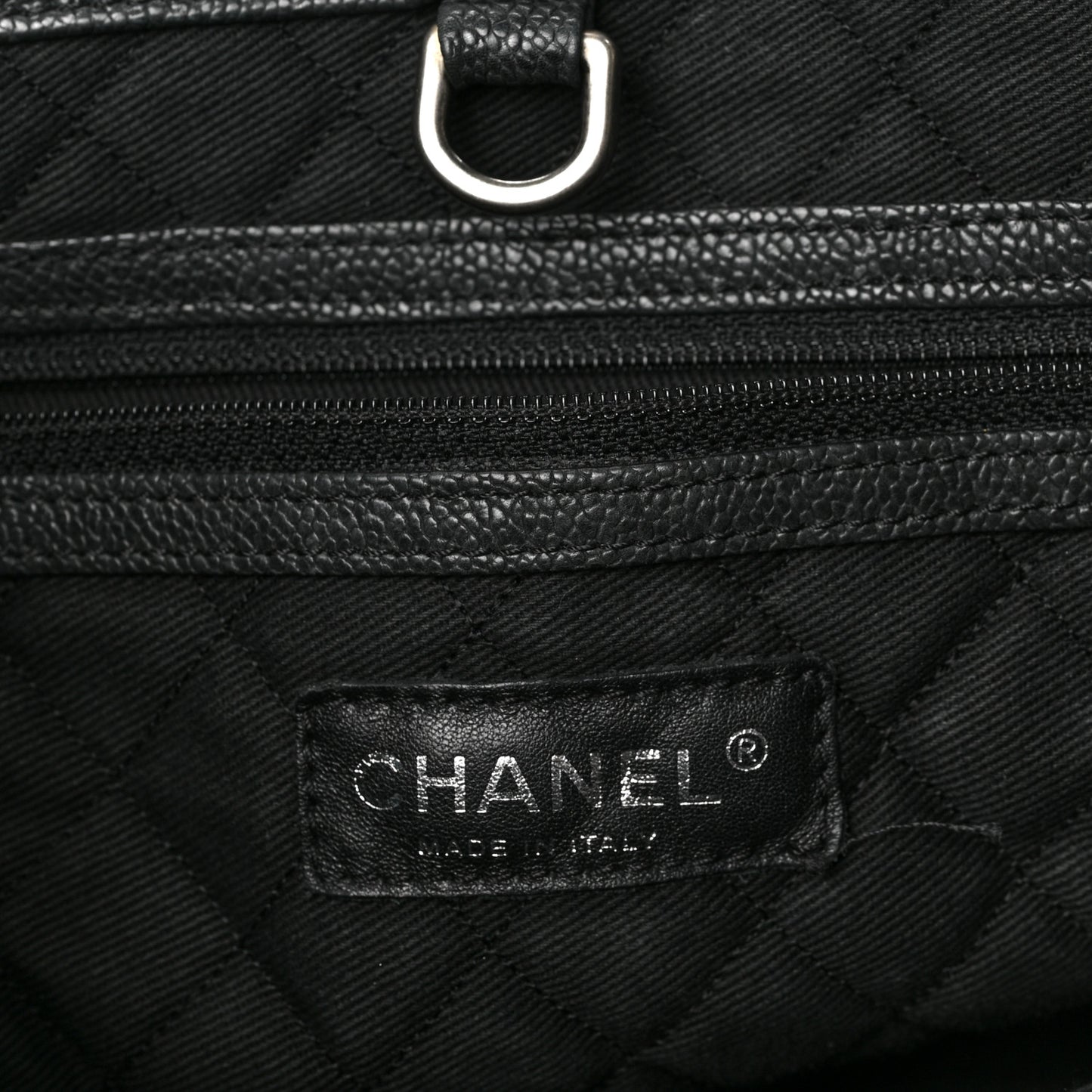 Caviar CC Shoulder Bag Black