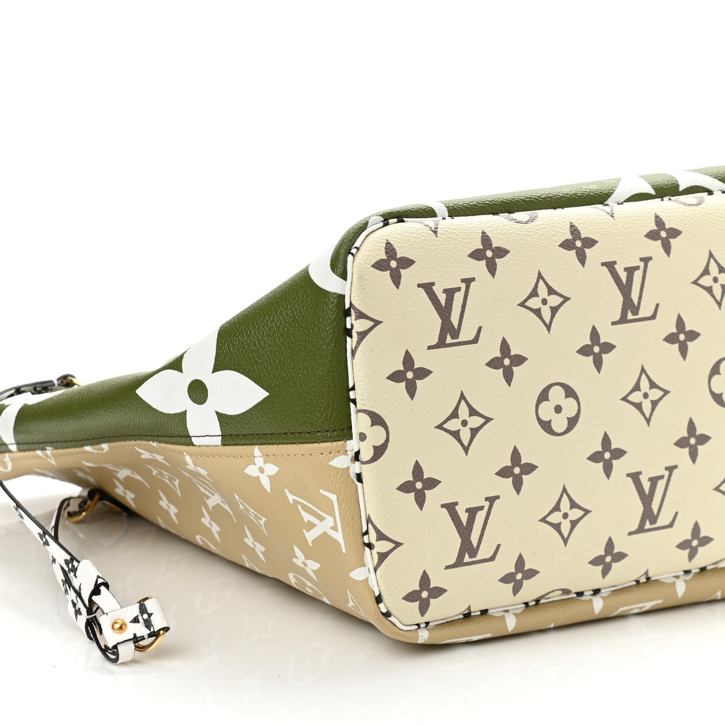 Monogram Giant Neverfull MM Kaki
