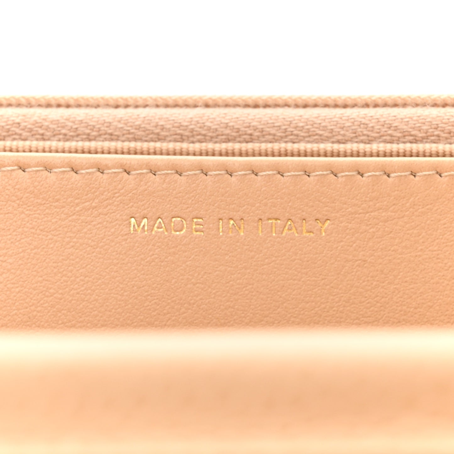 Caviar Quilted Wallet On Chain WOC Beige