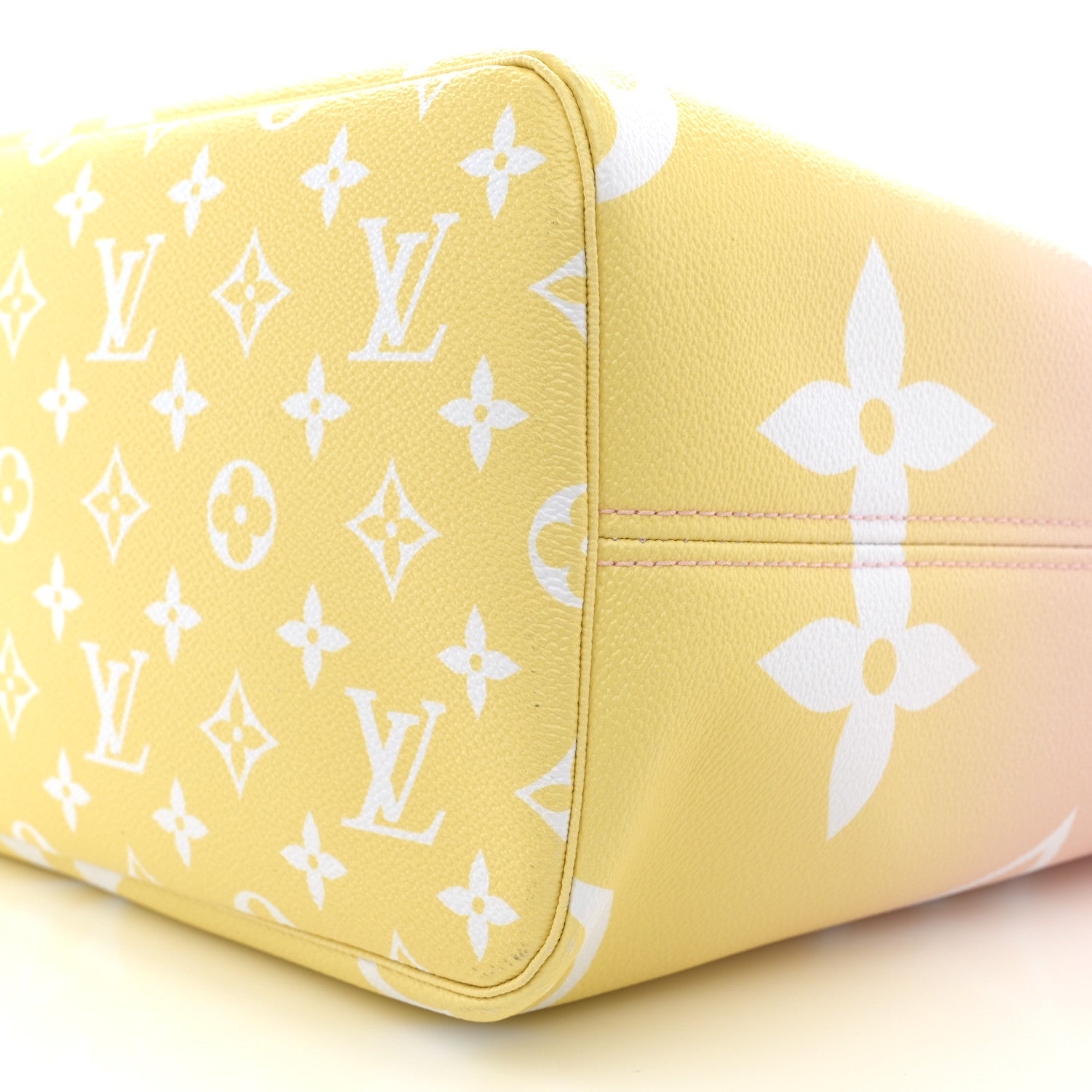 Louis Vuitton Monogram Giant By The Pool Neverfull MM Light Pink 15 of 17