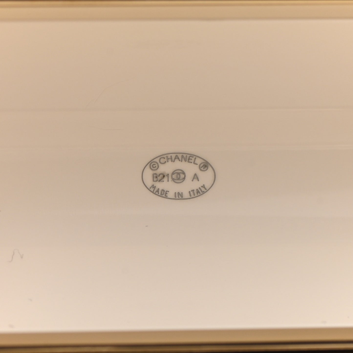 Resin Crystal Pearl Airpod Pro Case Necklace Gold White Pearly Black