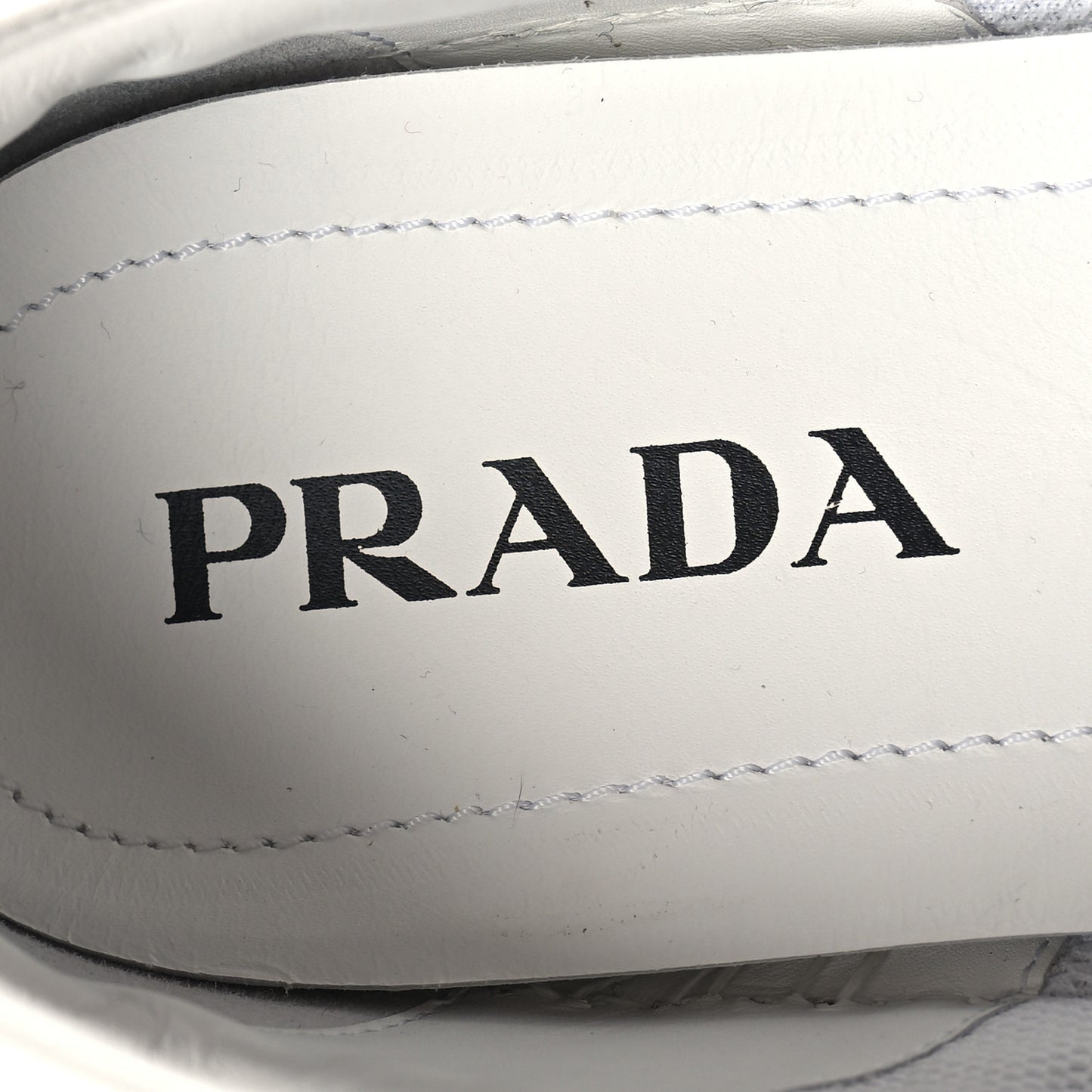 Vitello Rois Triangle Womens Downtown Low Top 30mm Sneakers 41 White Black