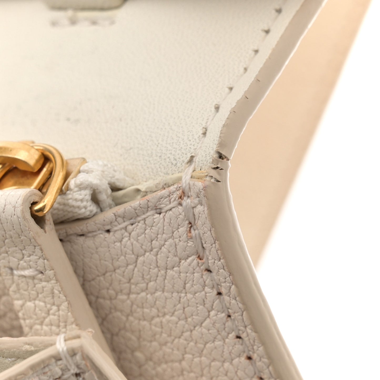 Goatskin Medium Classic Box Flap Bag White