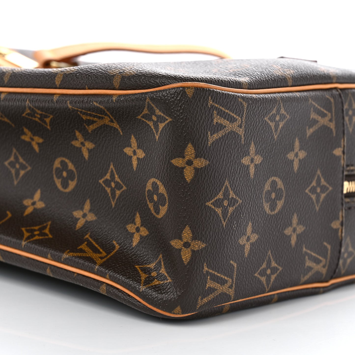 Monogram Cite GM