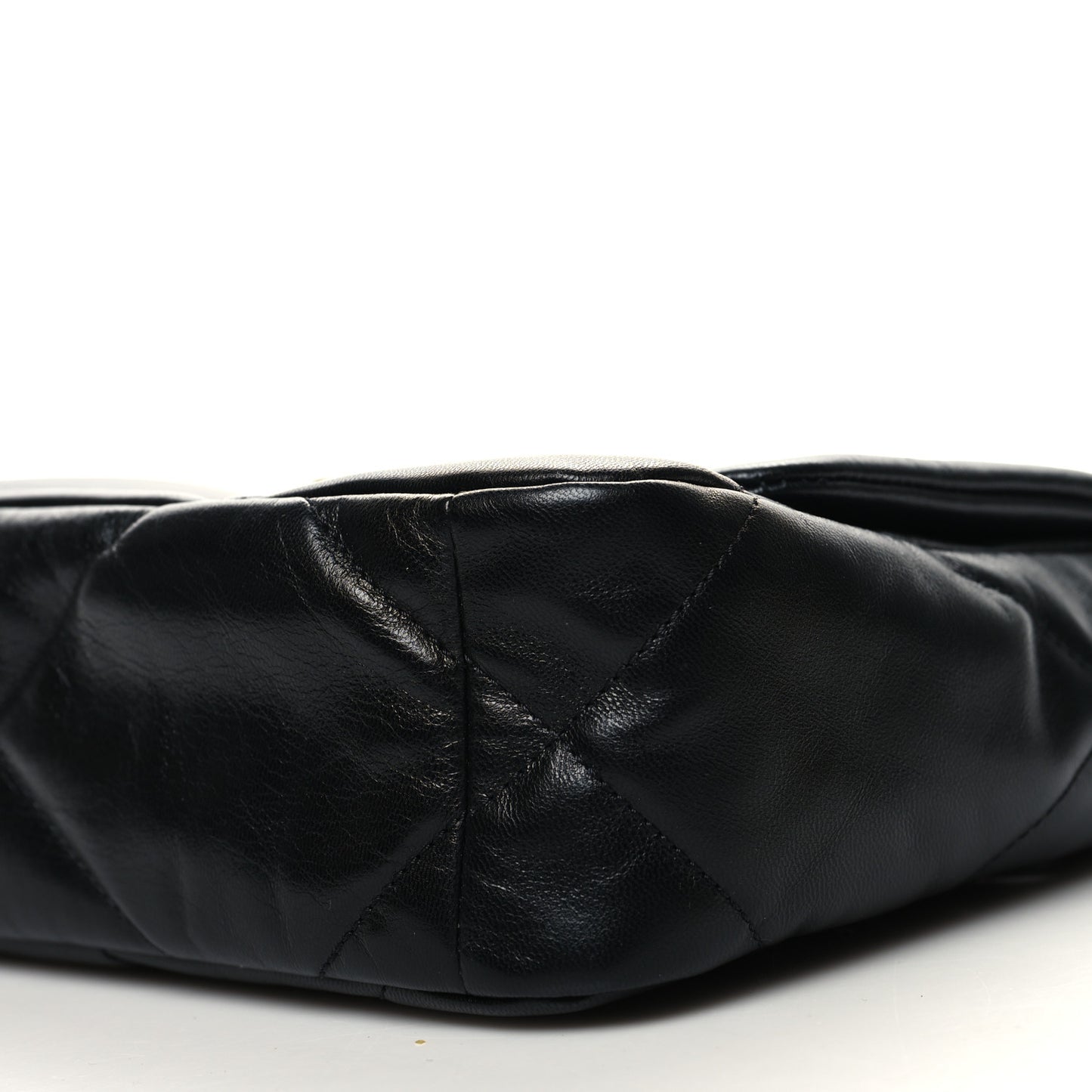 Shiny Goatskin Quilted Medium Chanel 19 Flap Black