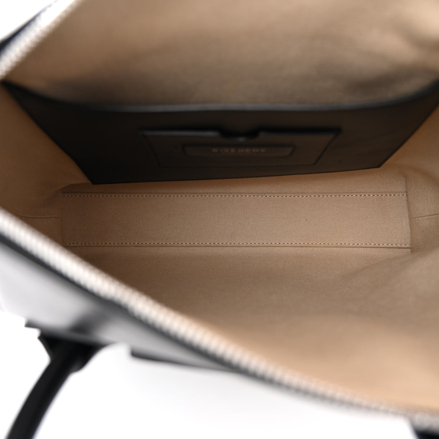 Smooth Calfskin Small Soft Antigona Black