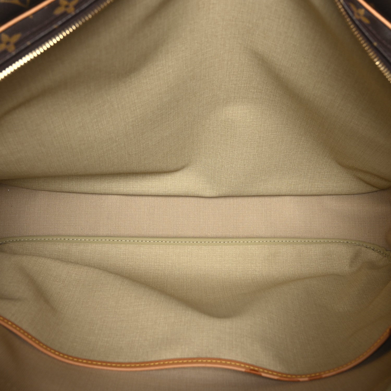 Louis Vuitton Monogram Alize 24 Heures Luggage 6 of 12