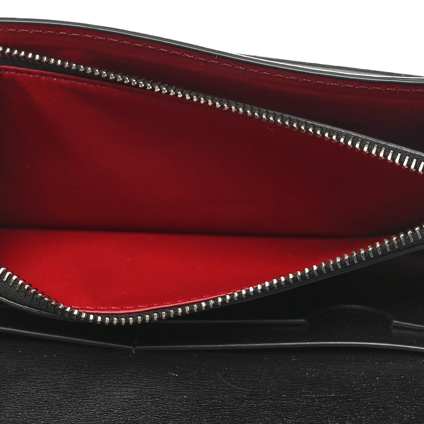 Calfskin Jitney Logo Flap Wallet On Chain Black