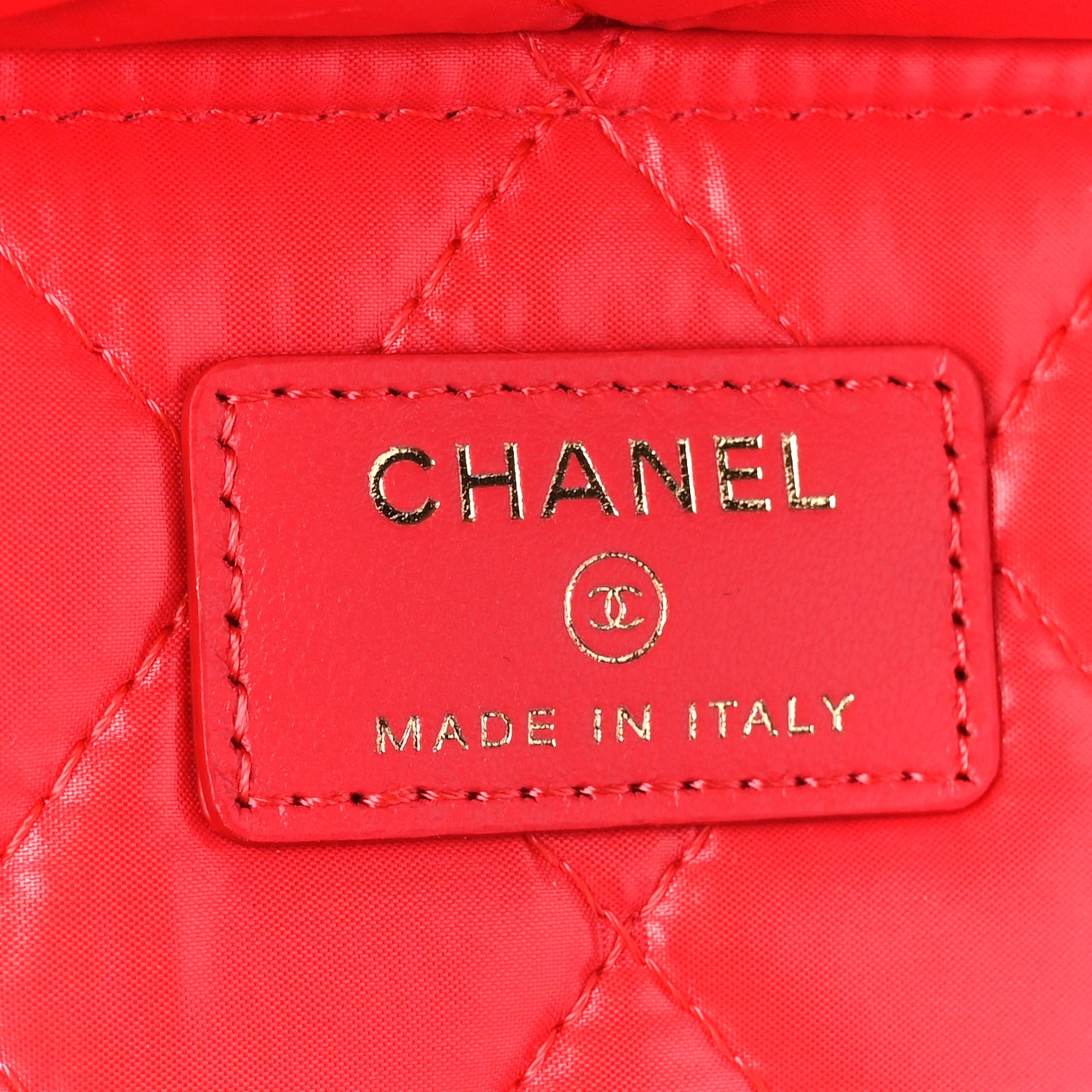 Caviar Quilted Large Vanity Pouch Red