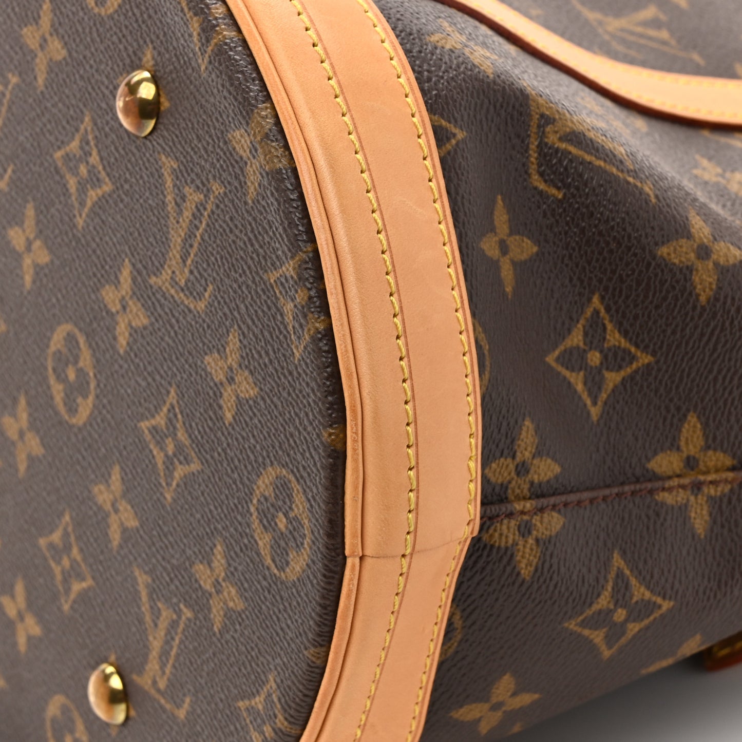Monogram Bucket 27