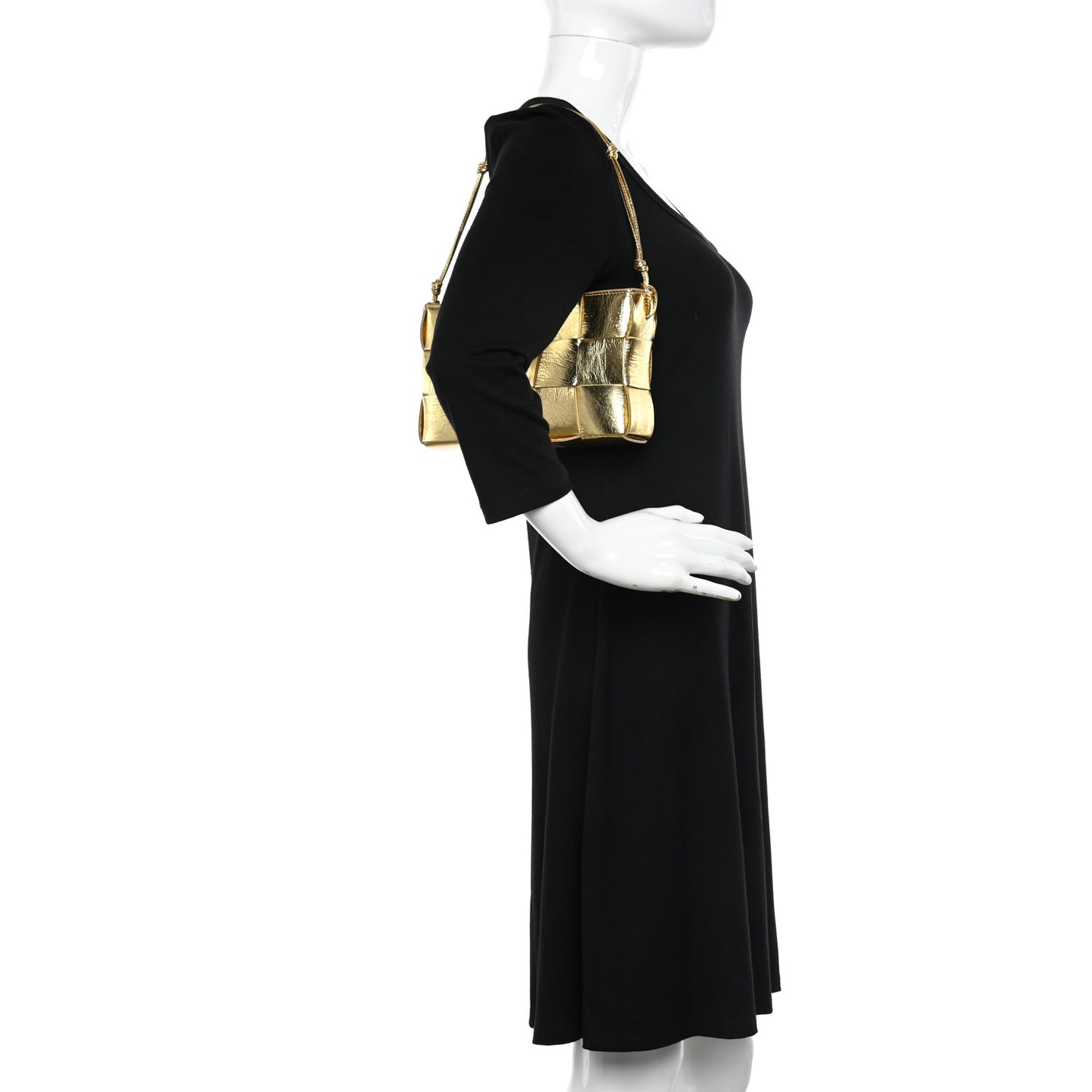 Metallic Lambskin Maxi Intrecciato Cassette Pouch On Strap Bag Gold