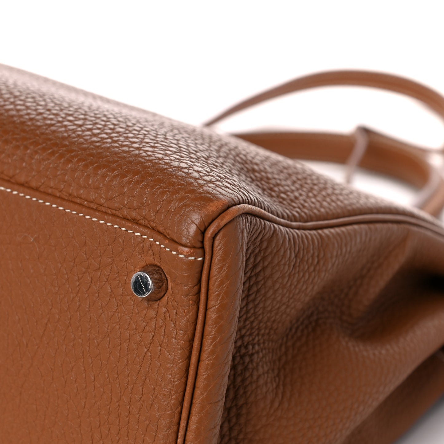 Togo Kelly Retourne 35 Gold