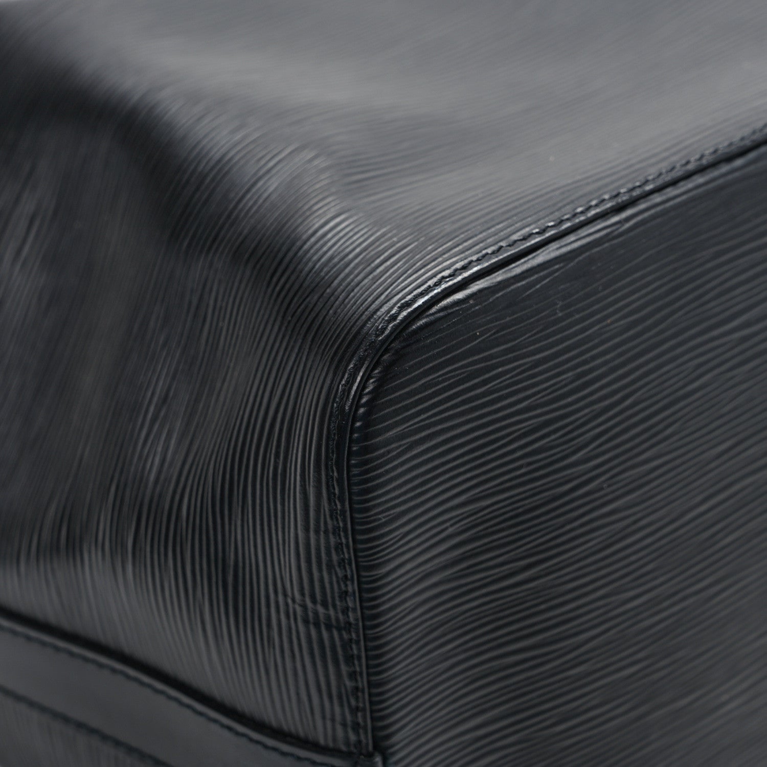 Louis Vuitton Epi Petit Noe Black 9 of 11