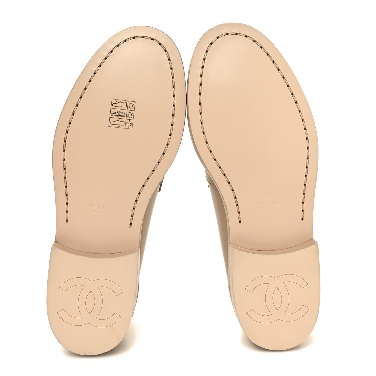Shiny Calfskin CC Loafers 36 Beige White