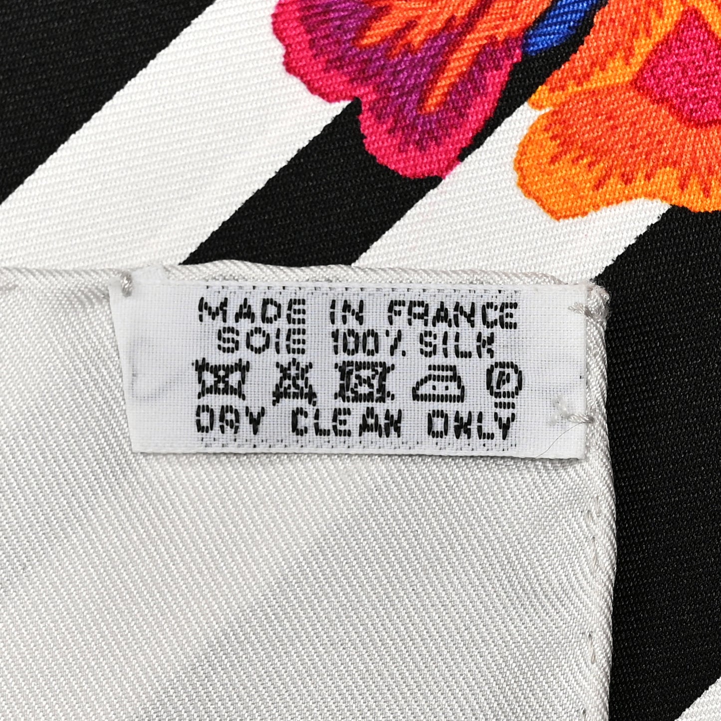 Silk Brides Fleuries Scarf 90 Black White Multicolor