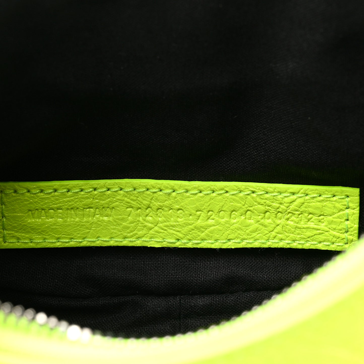 Agneau Arena Le Cagole Chain Shoulder Bag XS Fluo Yellow