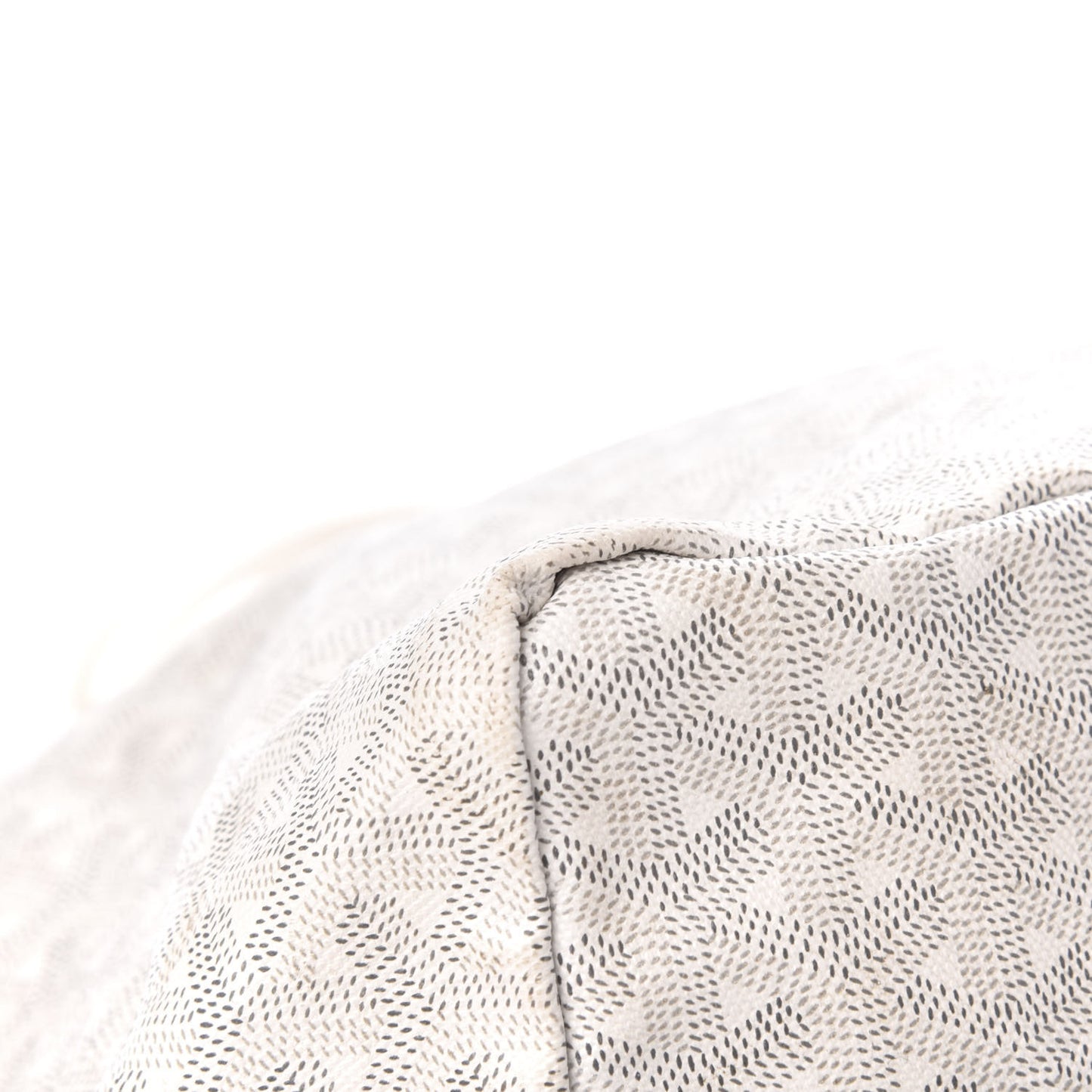 Goyardine Saint Louis GM White