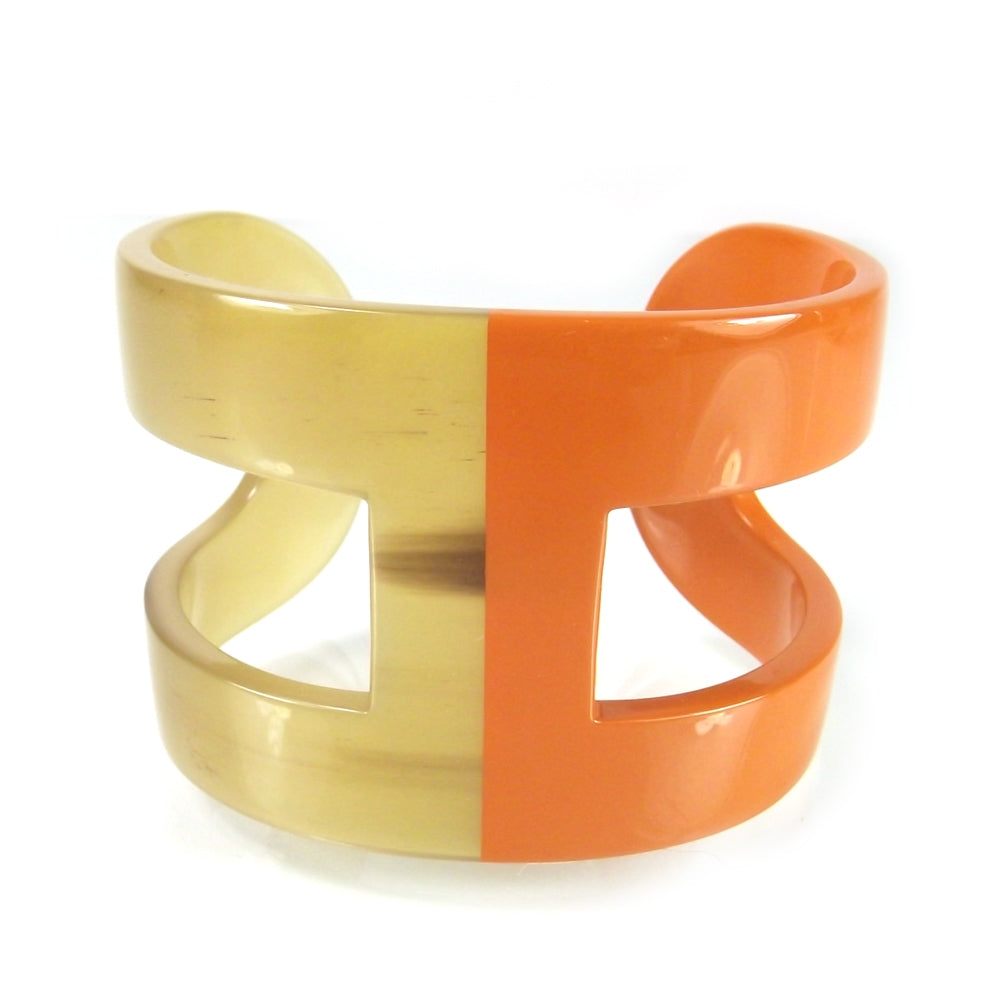 HERMES ラッカーホーン　バングル Hermes Buffalo Horn Lacquer Ano H Cuff Orange 22702 – FASHIONPHILE