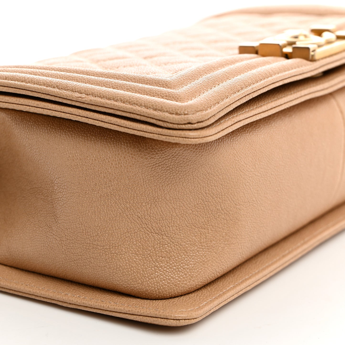 Caviar Quilted Medium Boy Flap Beige