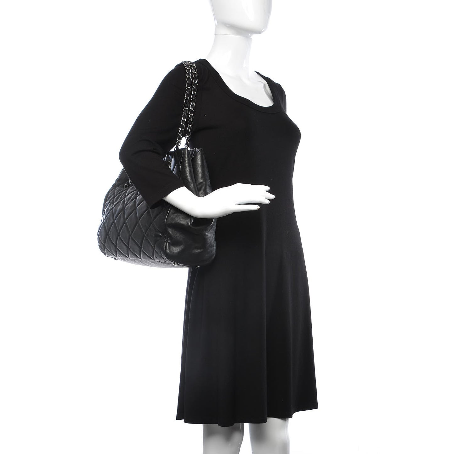 Soft Caviar Quilted Large Cells Tote Black